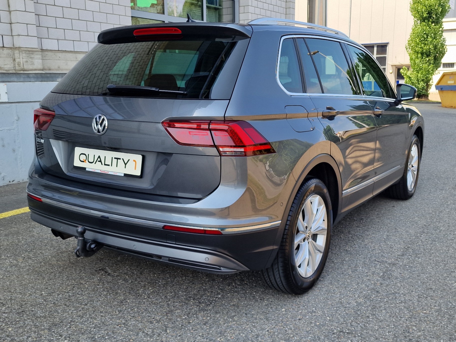 VW Tiguan 2.0TSI Highline 4Motion DSG-image-4