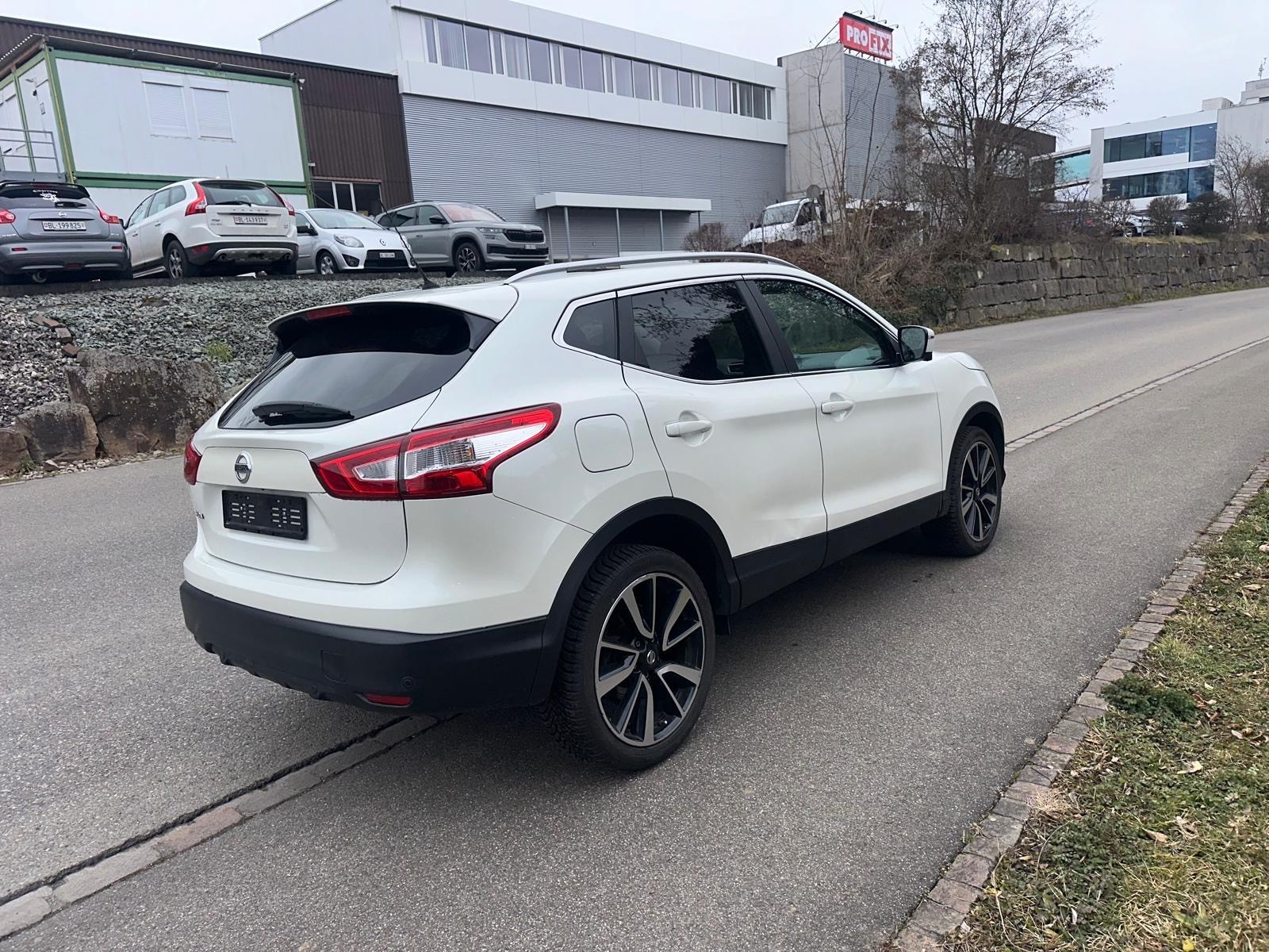 NISSAN Qashqai 1.2 DIG-T 360° Xtronic CVT-image-2