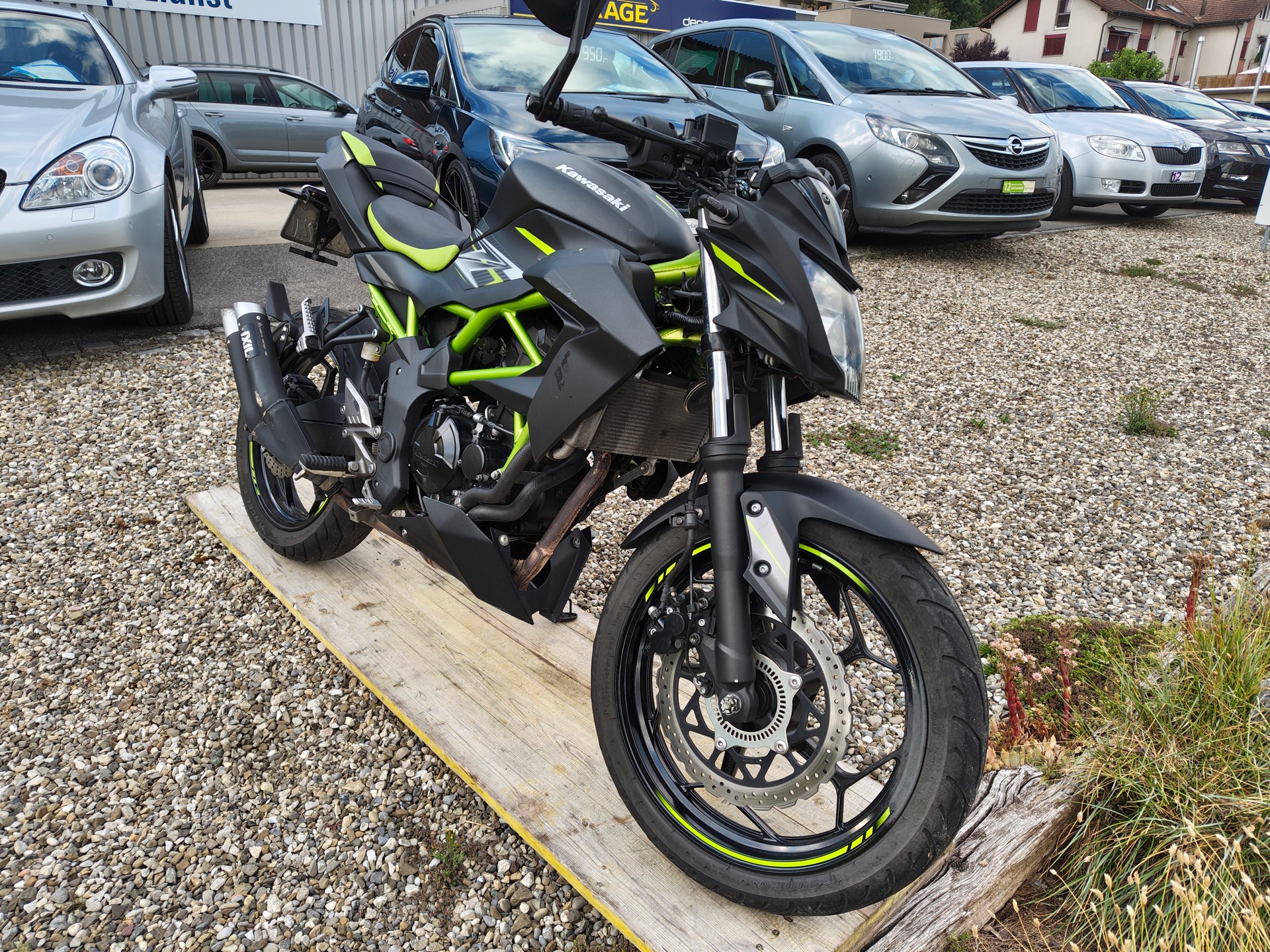 KAWASAKI Z 125-image-3