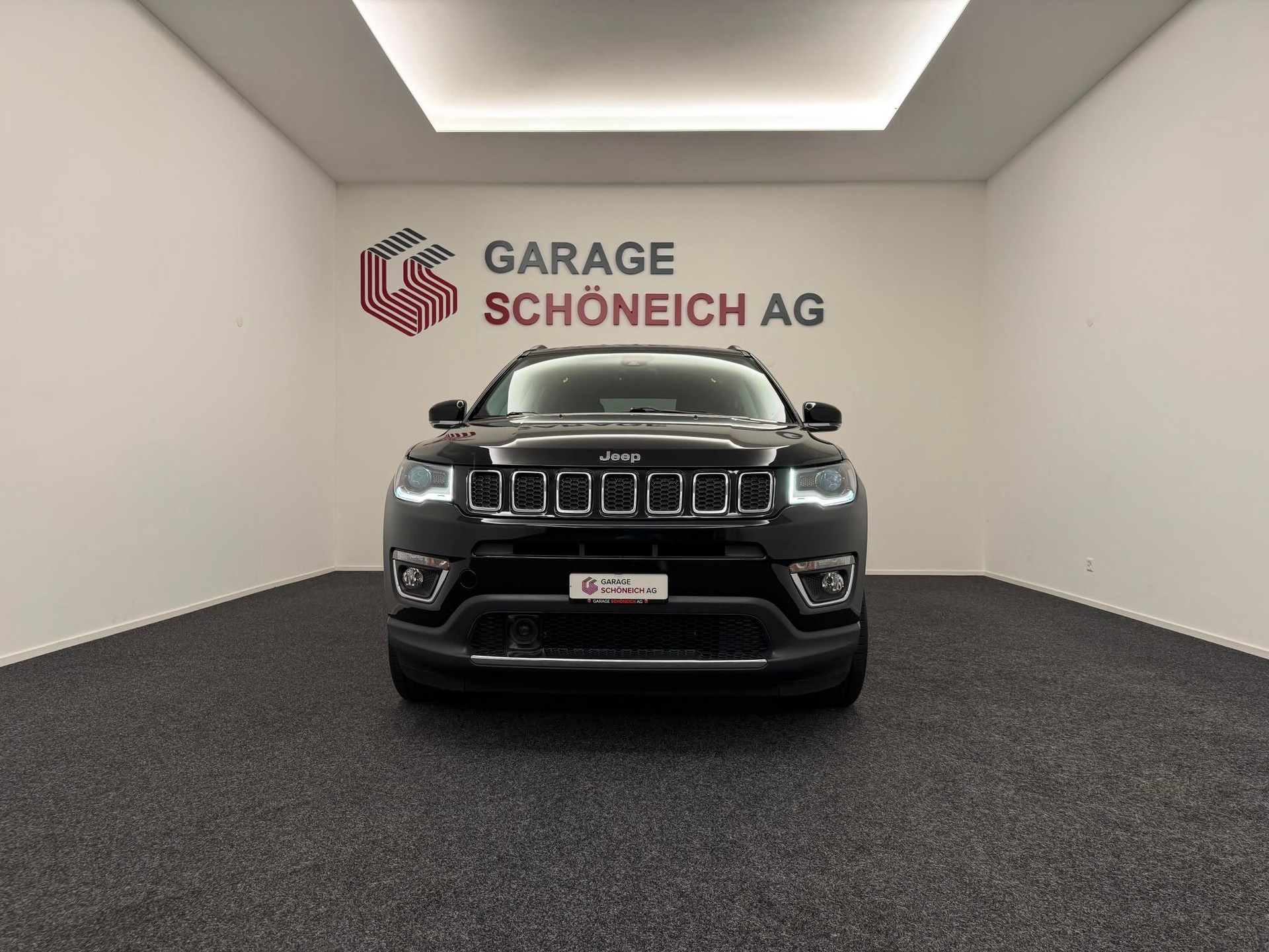JEEP Compass 2.0 CRD Limited AWD-showroom-element-1