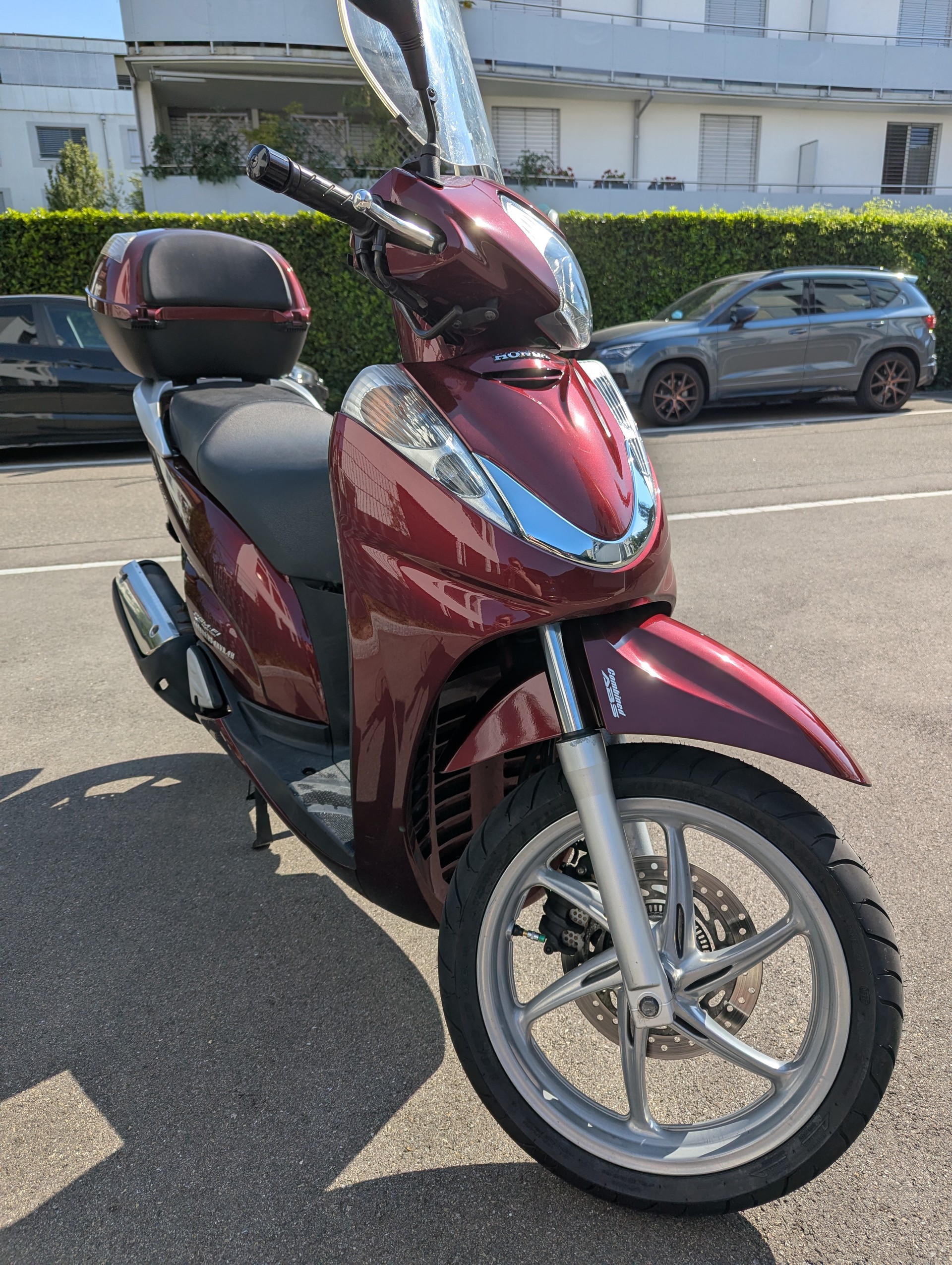 HONDA SH 300 i ABS-image-1