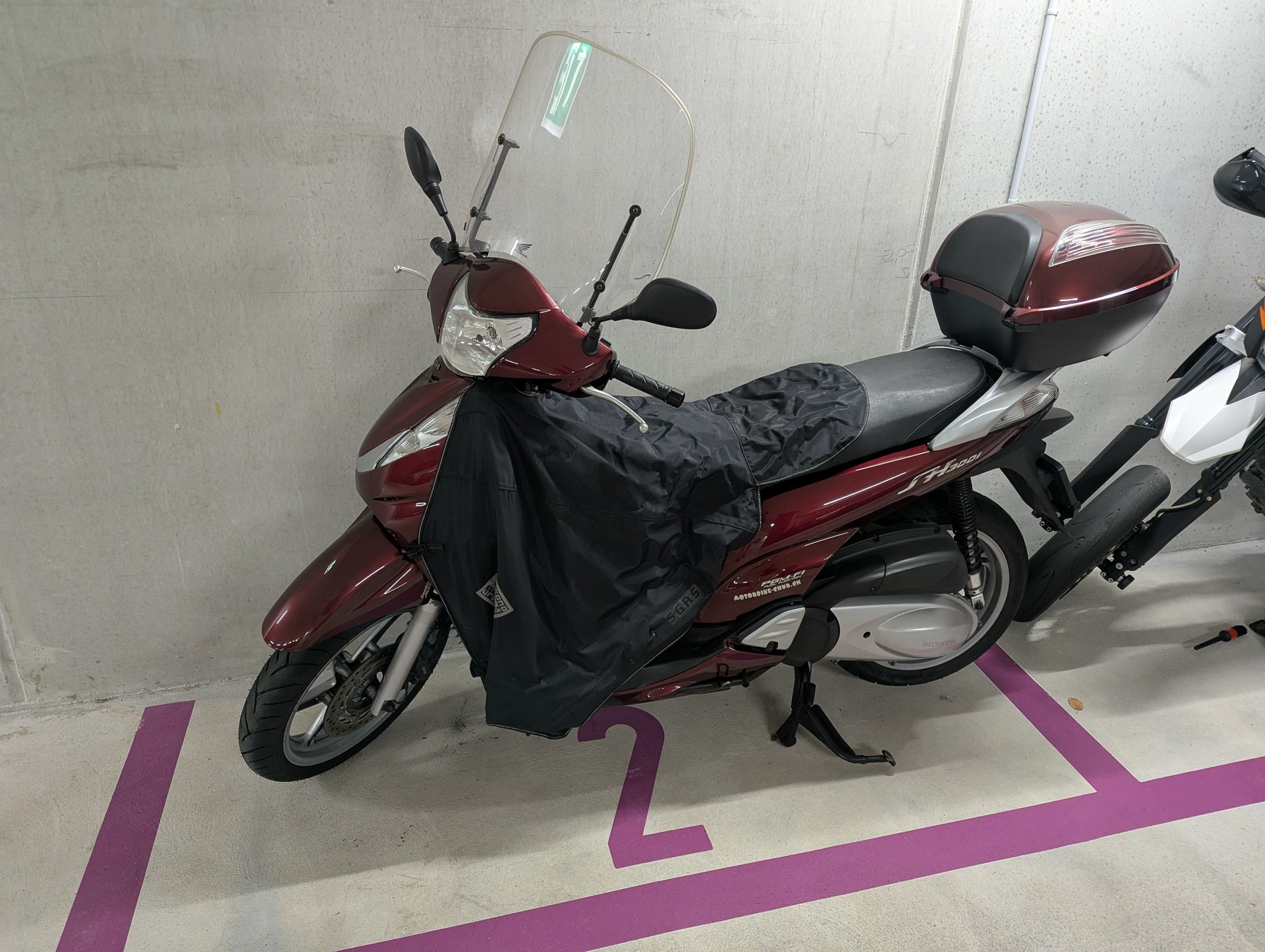 HONDA SH 300 i ABS-image-6