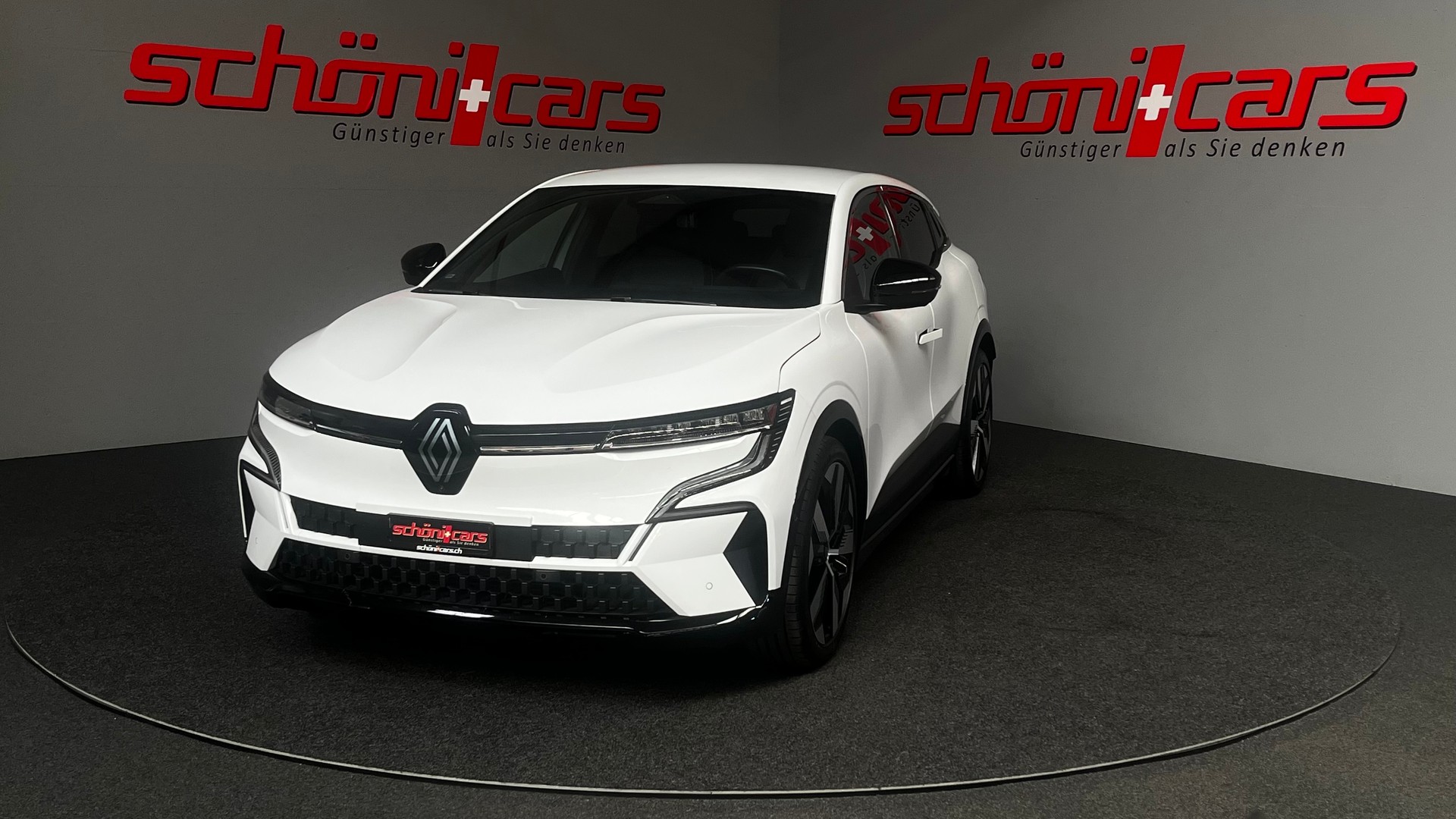 RENAULT Mégane E-TECH EV60 Techno-showroom-element-1