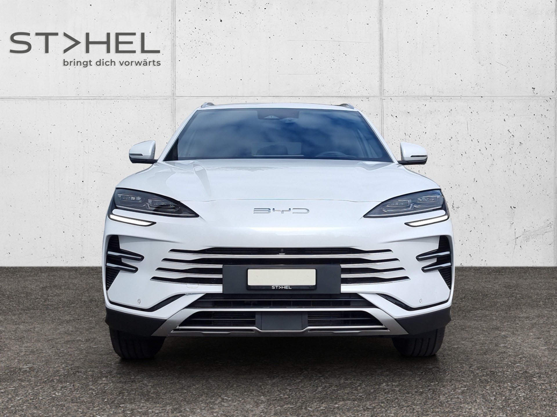 BYD Seal U DM-i Design AWD-showroom-element-1