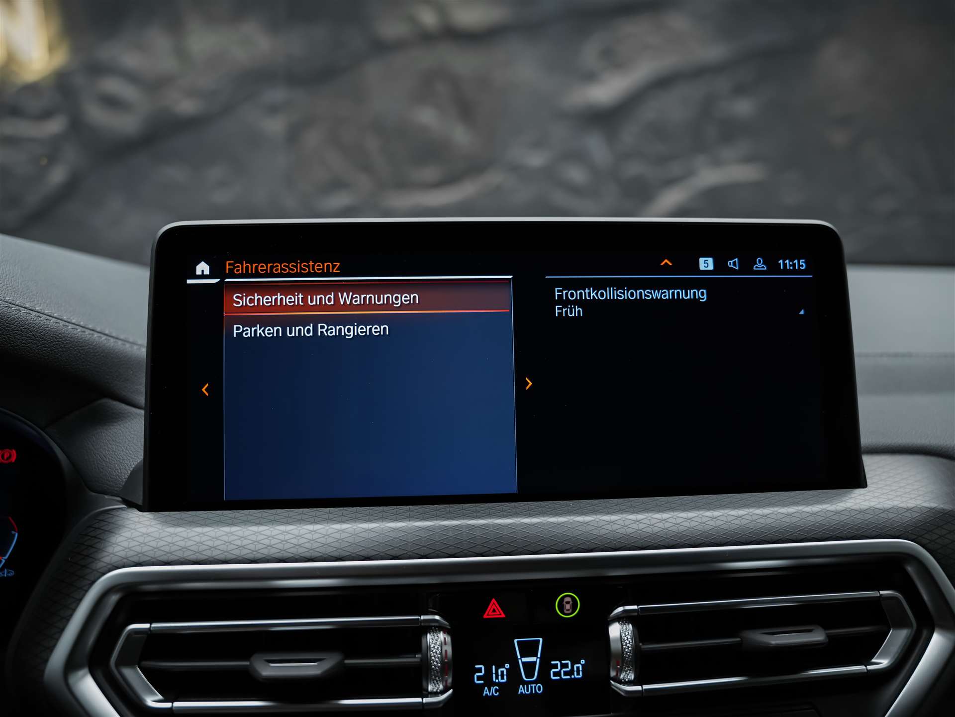 BMW X3 M40i Individual *21" Felgen*M-Sportfahrwerk*Adaptives LED*-image-36