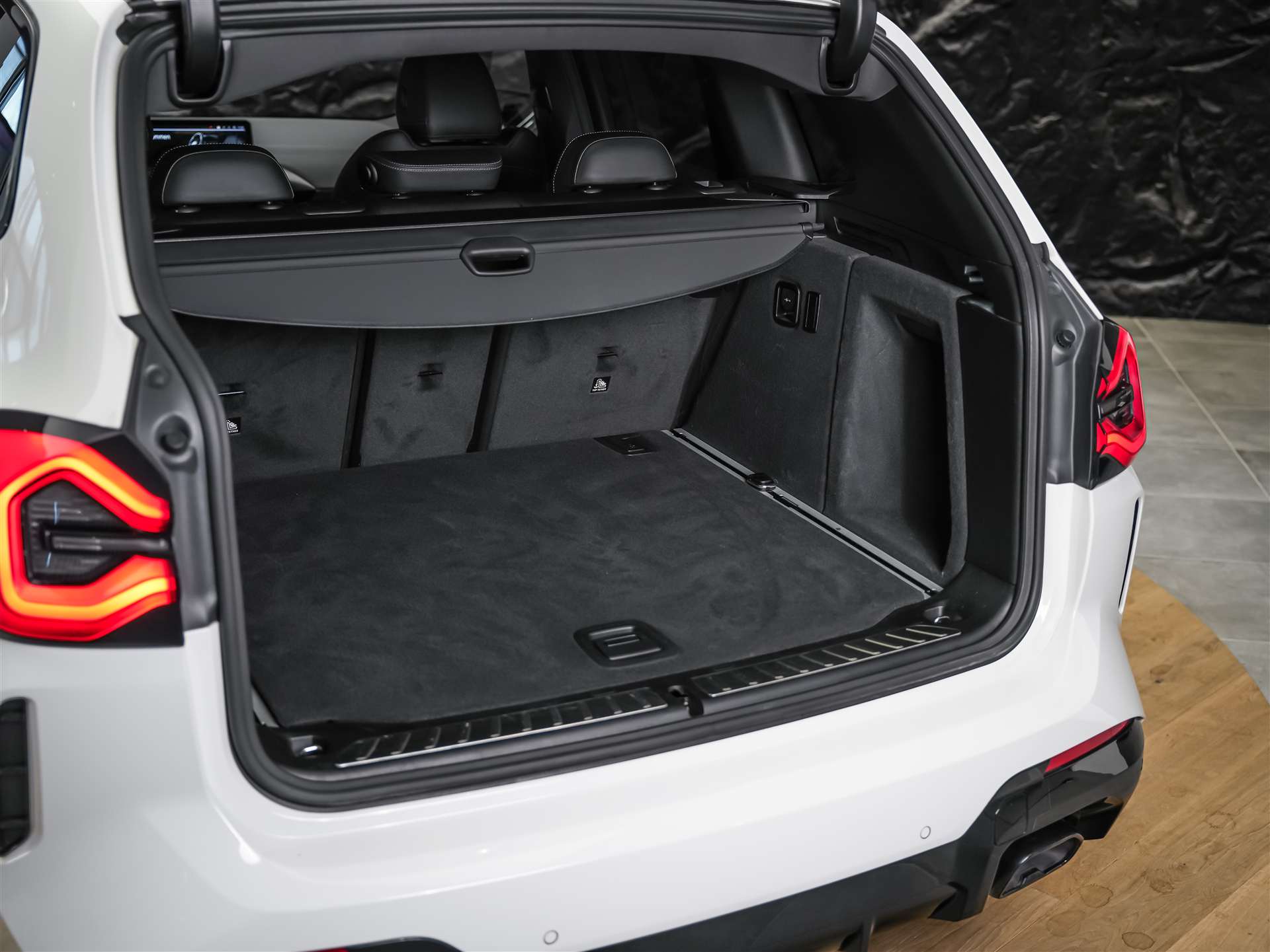 BMW X3 M40i Individual *21" Felgen*M-Sportfahrwerk*Adaptives LED*-image-39