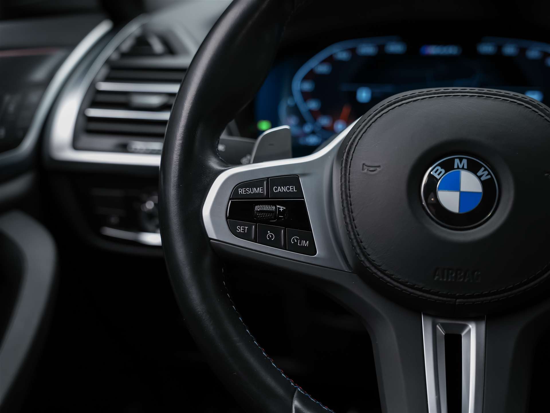 BMW X3 M40i Individual *21" Felgen*M-Sportfahrwerk*Adaptives LED*-image-29