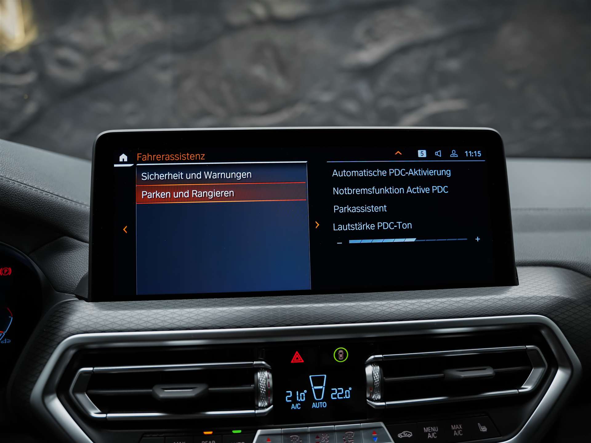 BMW X3 M40i Individual *21" Felgen*M-Sportfahrwerk*Adaptives LED*-image-37