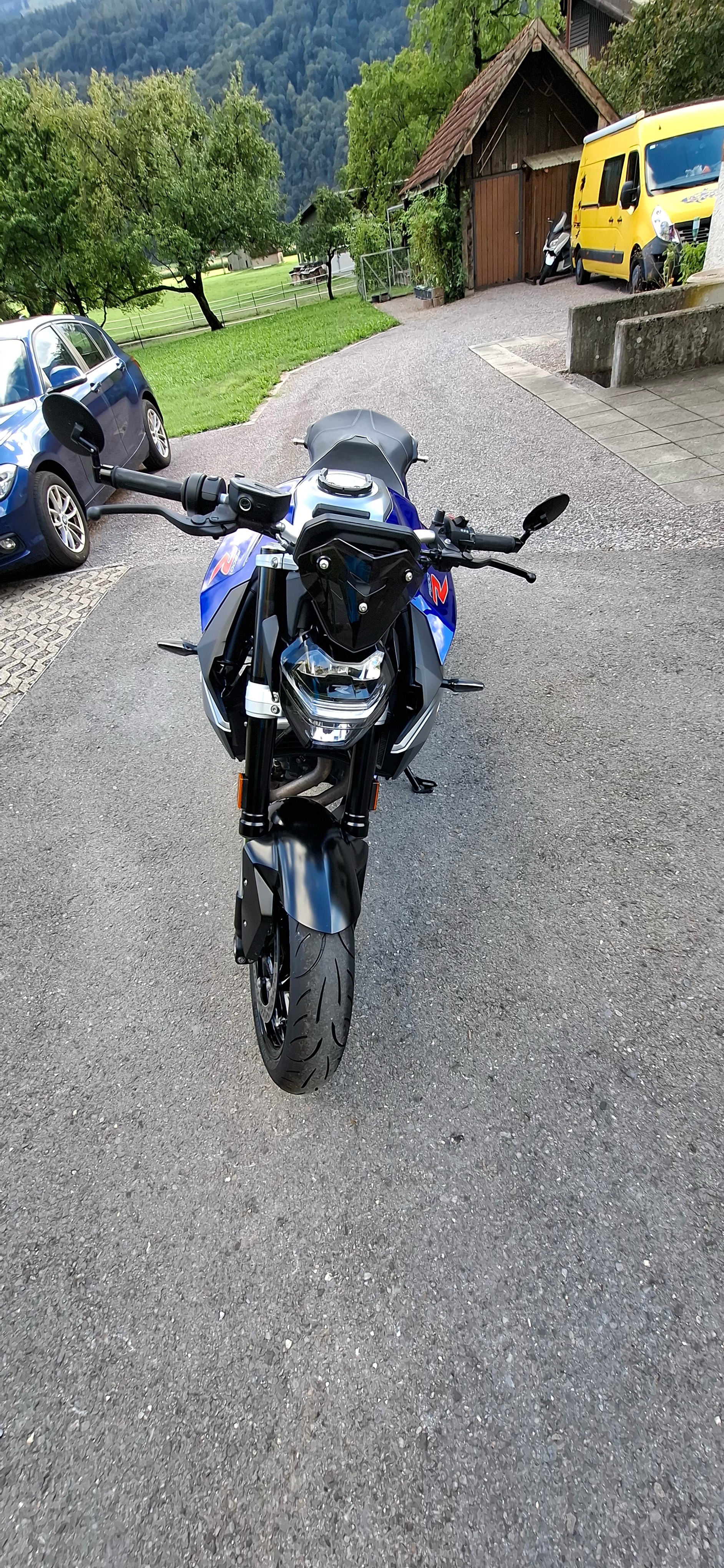 BMW F 900 R A2 (35kW) ABS-image-4