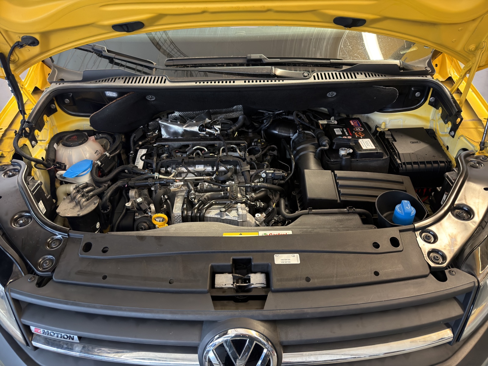 VW Caddy Maxi 2.0TDI 4Motion BlueMotion Technology-image-16