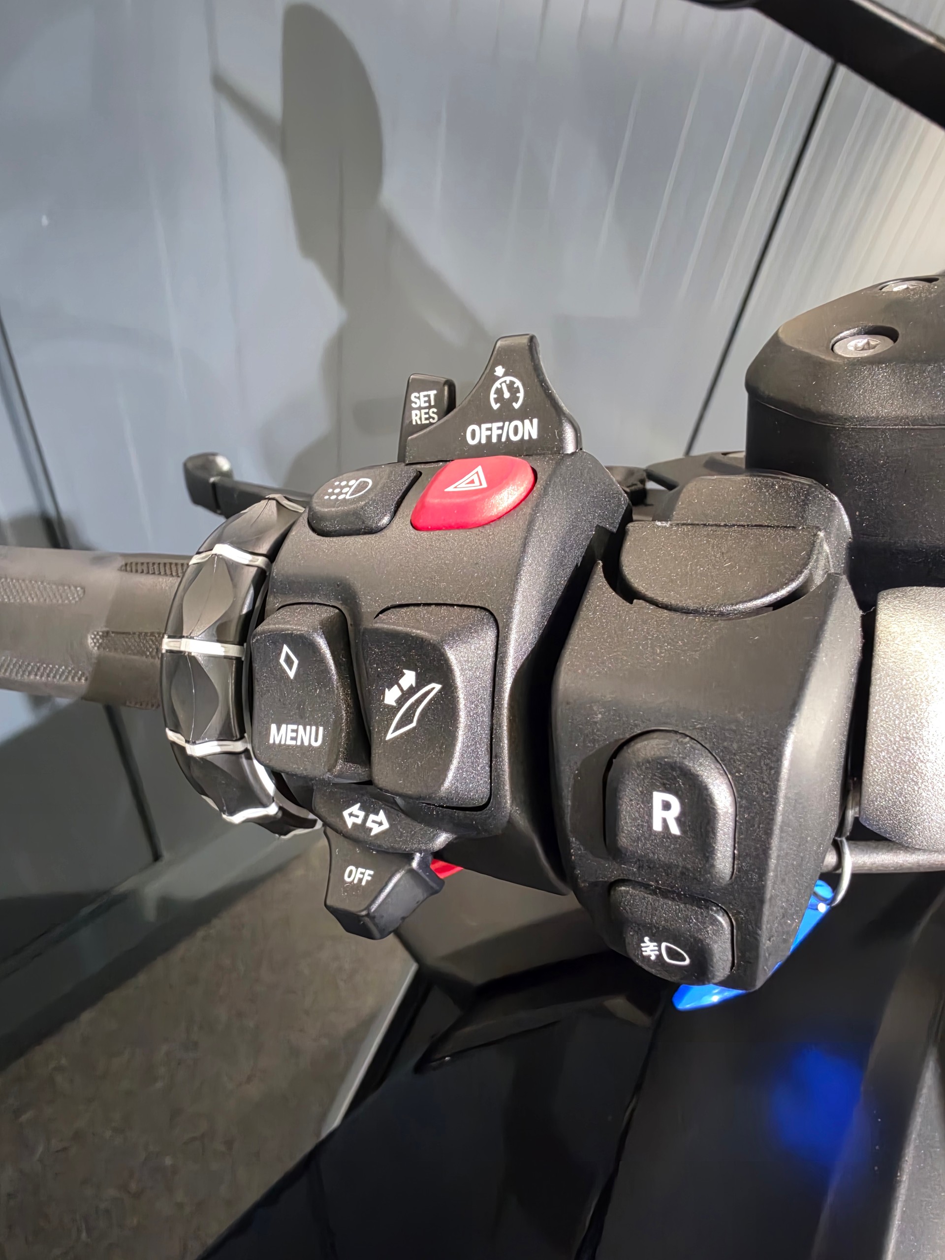 BMW K 1600 GT-image-3