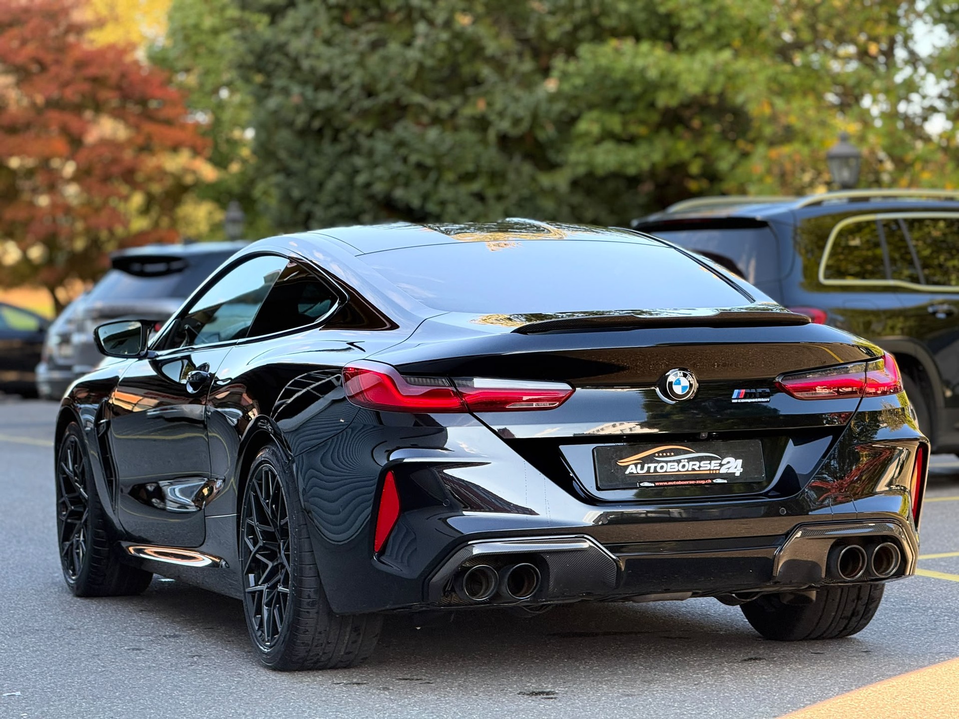 BMW M8 Competition xDrive Coupé-image-4