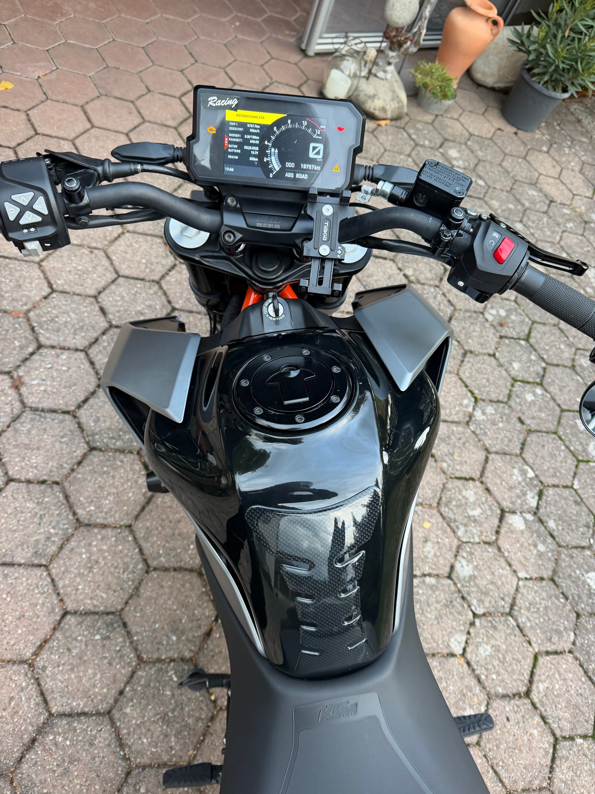 KTM 125 Duke-image-6