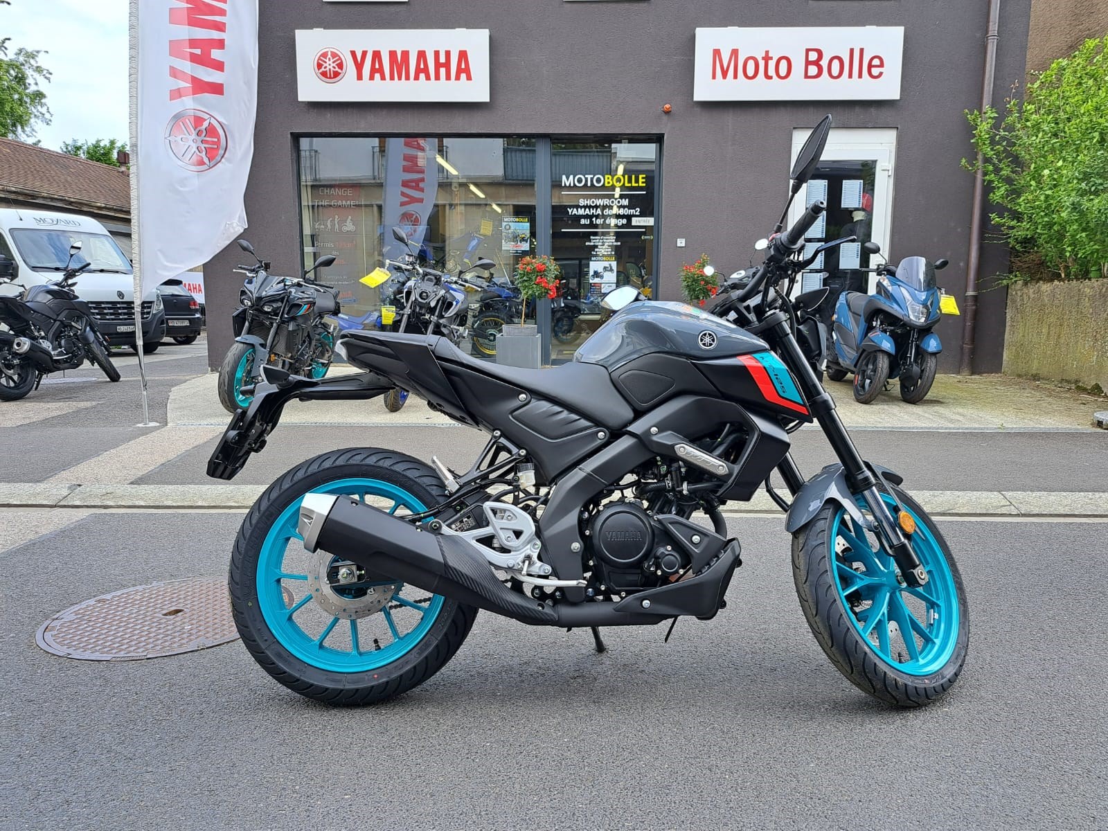 YAMAHA MT-125 ABS