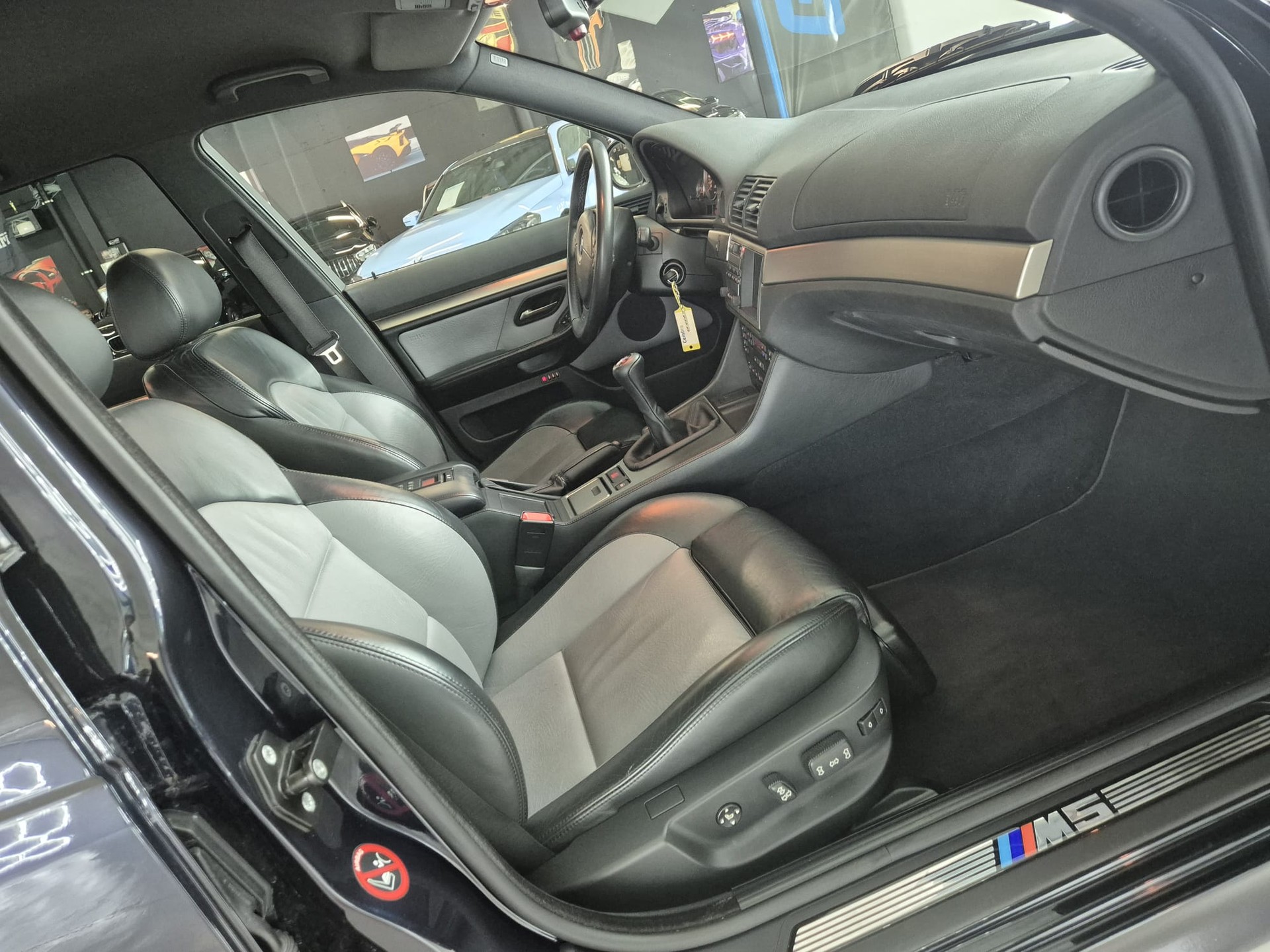 BMW M5 E39 V8-image-26