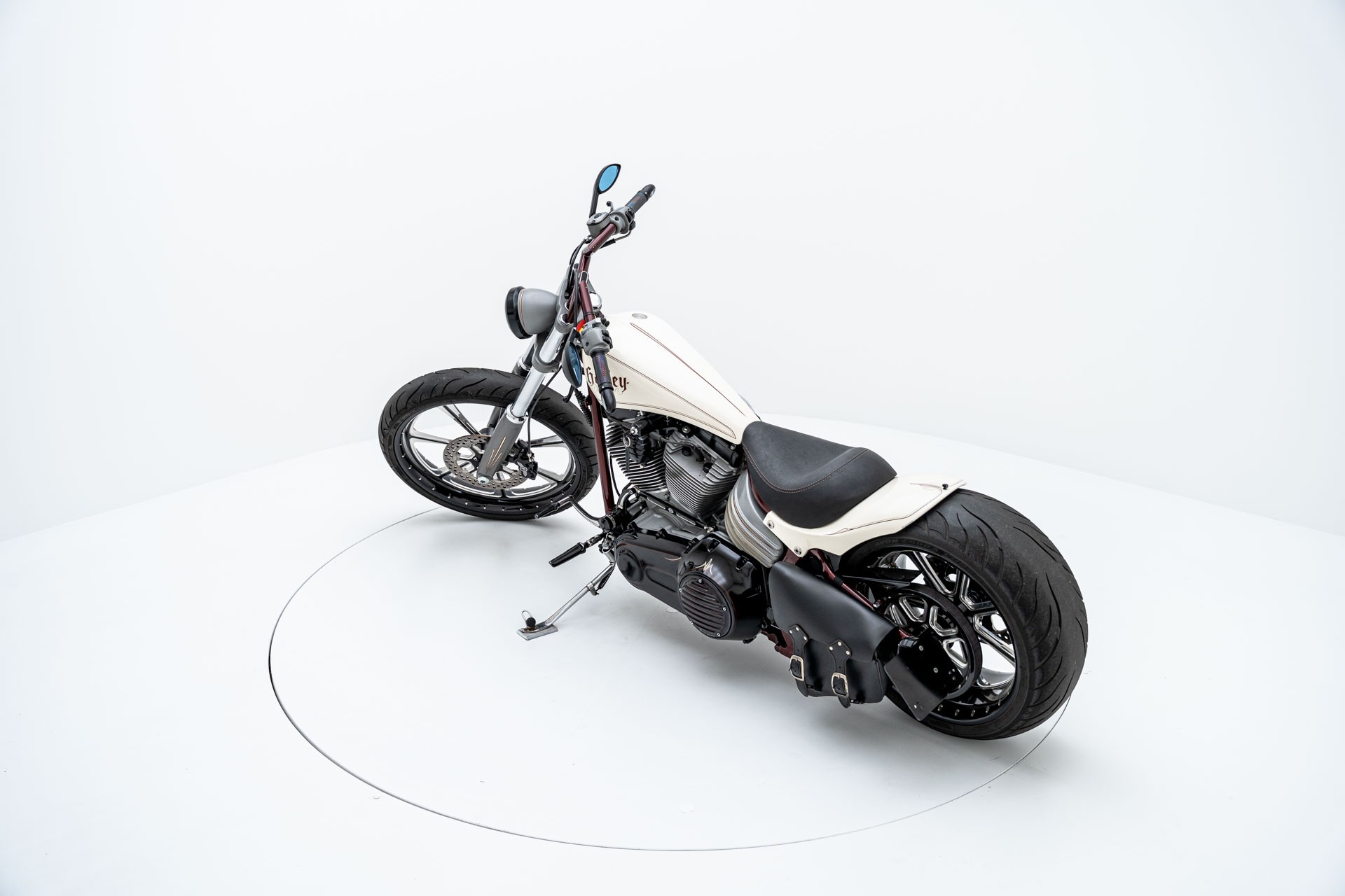 HARLEY-DAVIDSON FXCW Rocker-image-4