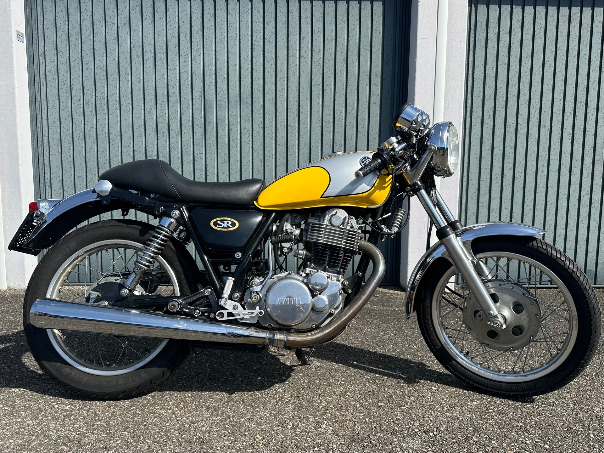 YAMAHA SR 500