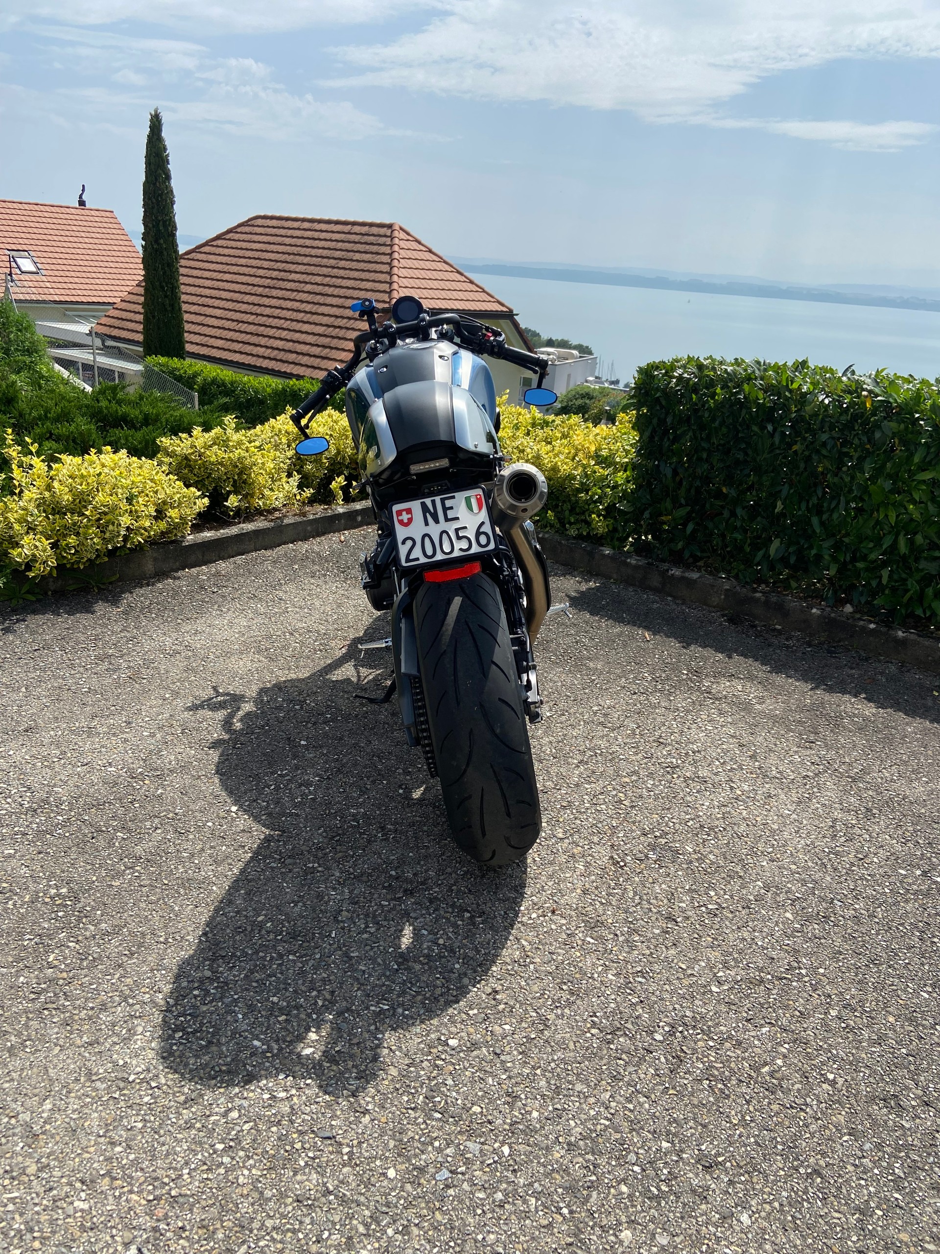 YAMAHA XSR 900-image-11