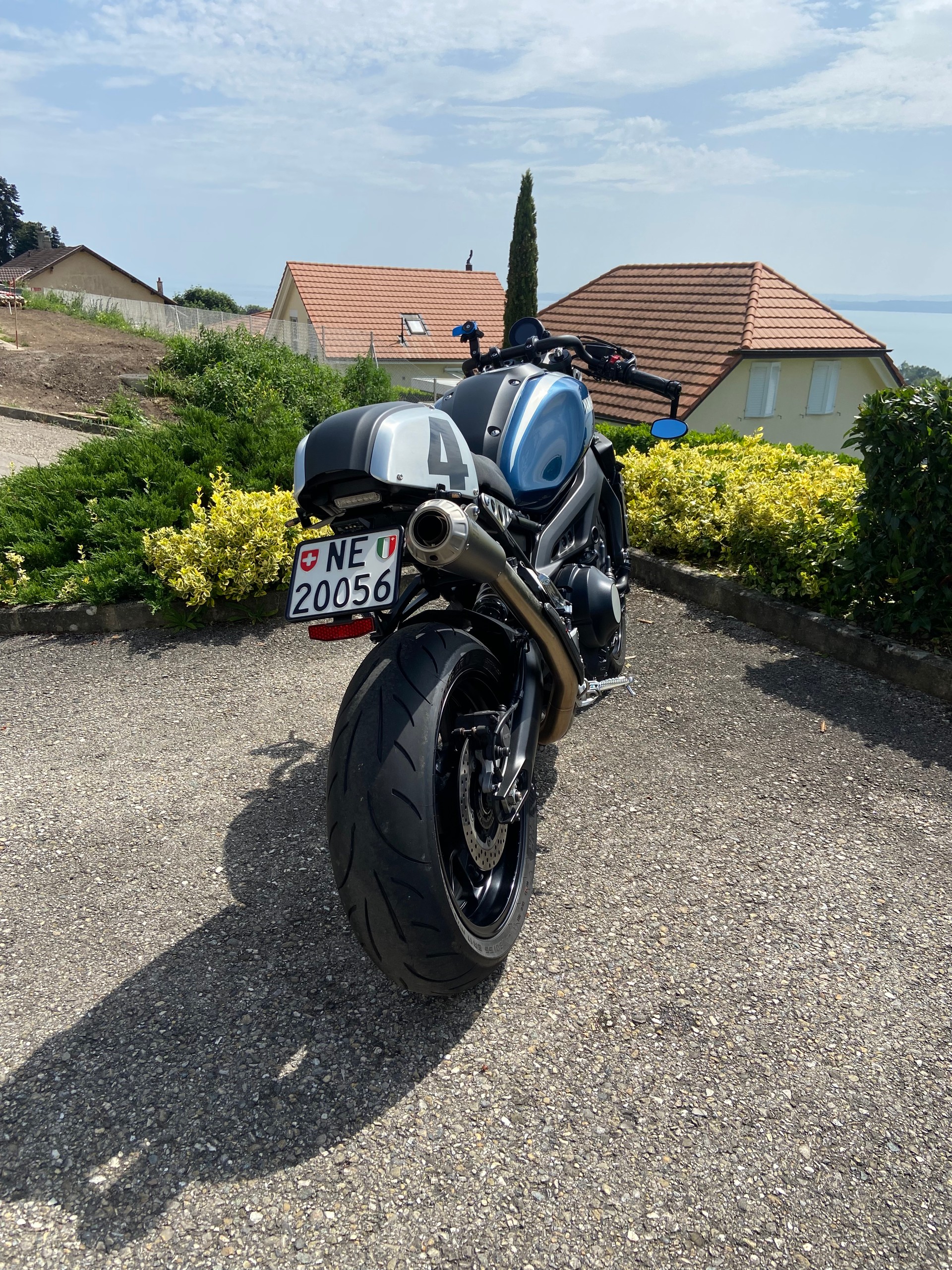 YAMAHA XSR 900-image-9