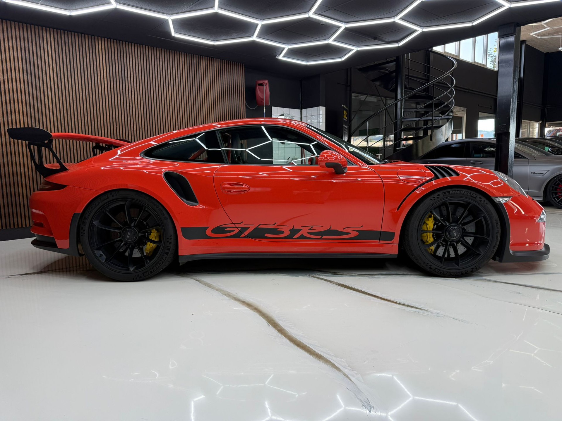 PORSCHE 911 GT3 RS PDK-image-3