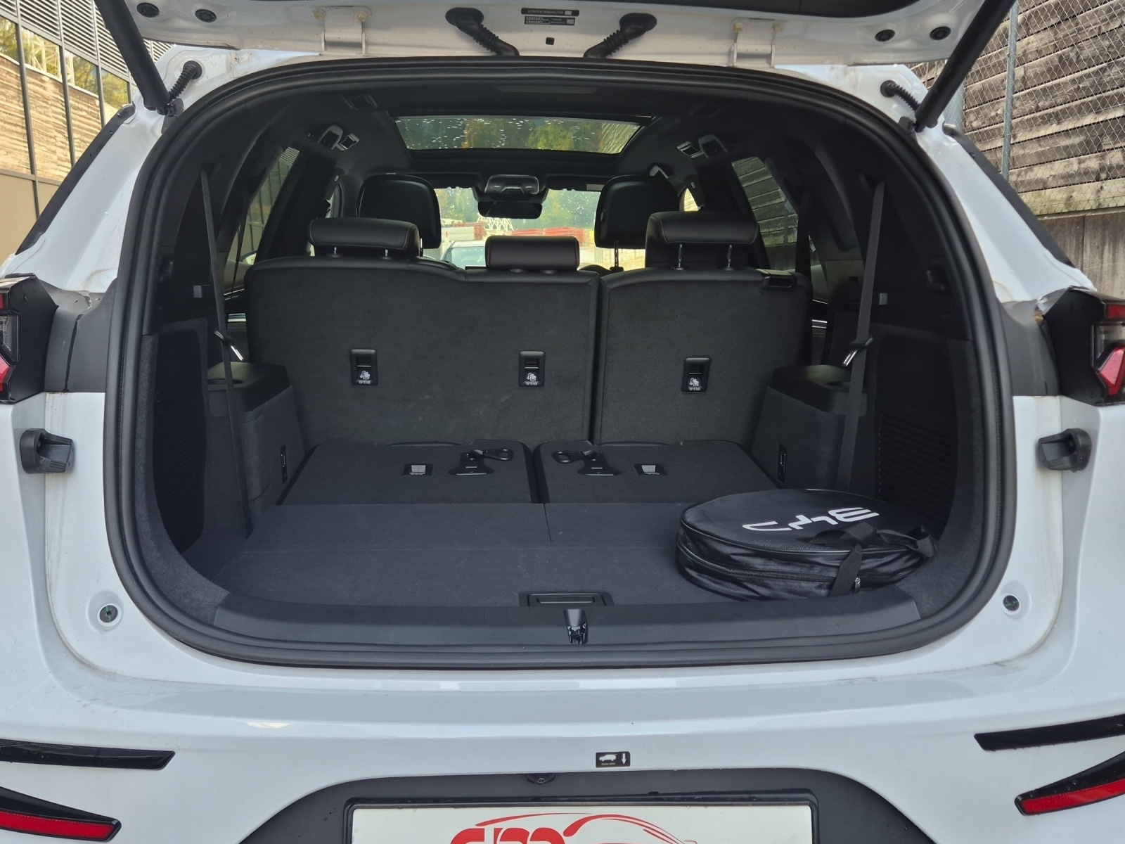 BYD TANG Flagship 7Pl. 4x4-image-5