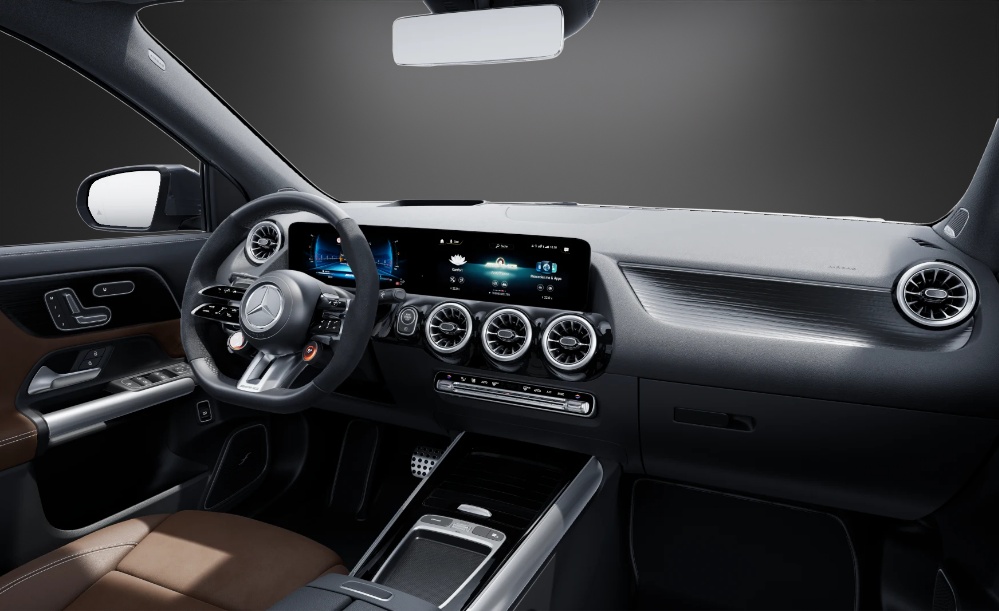 MERCEDES-BENZ GLA AMG 45 S 4Matic+ 8G-DCT-image-6