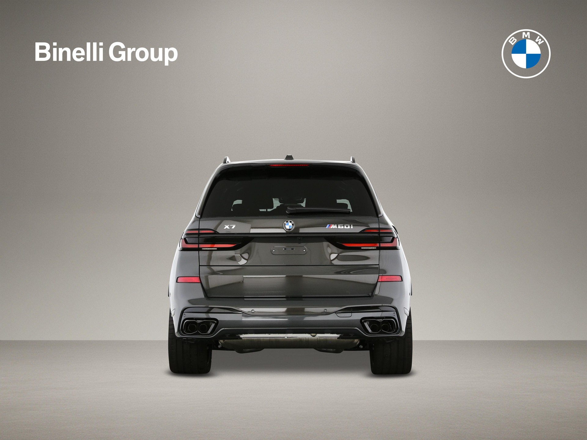 BMW X7 xDrive M60i M Sport Pro-showroom-element-3
