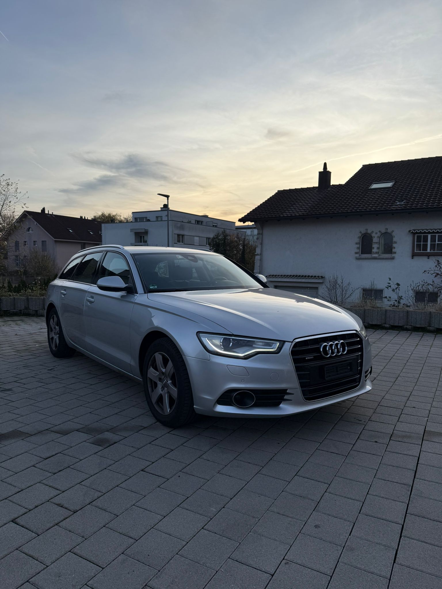 AUDI A6 Avant 3.0 TDI V6 quattro S-tronic-image-8