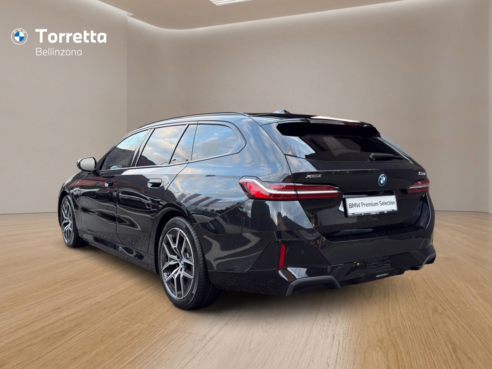 BMW 530e xDrive M Sport Steptronic-showroom-element-3
