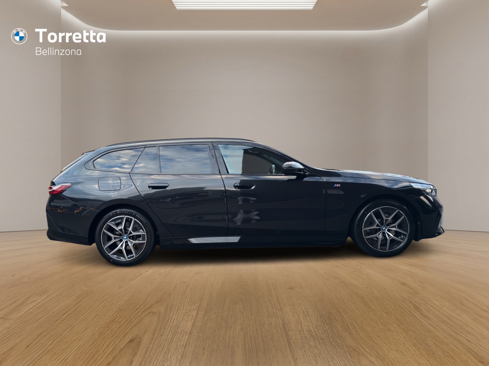 BMW 530e xDrive M Sport Steptronic-image-6