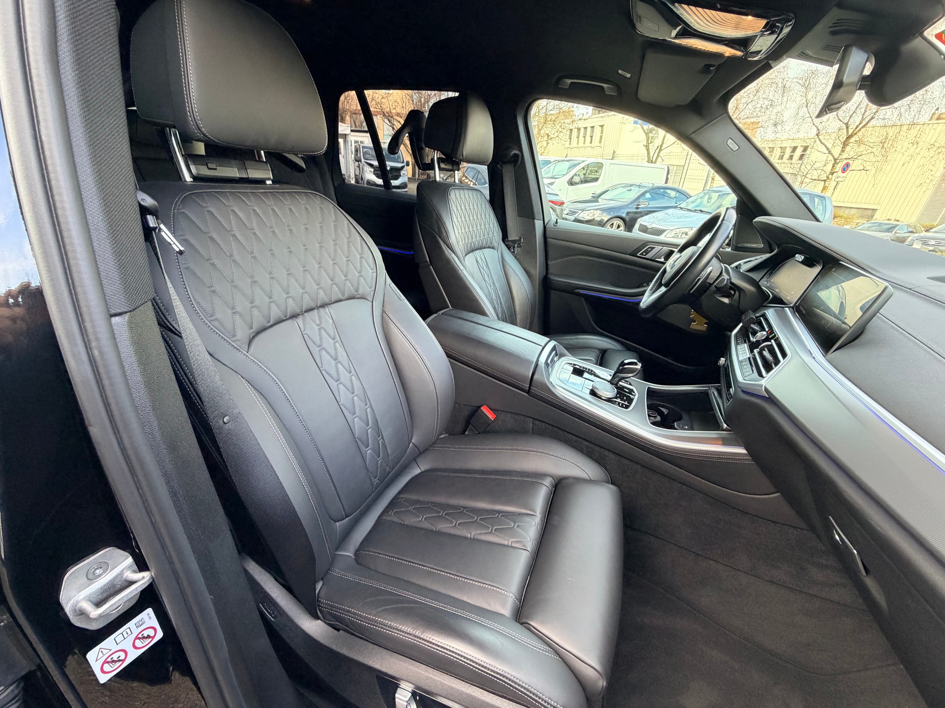 BMW X5 xDrive 48V 30d M Sport Steptronic-image-10