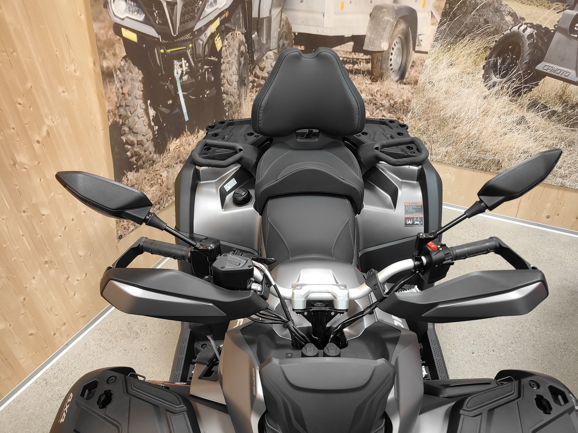 CF MOTO CFORCE 1000 Touring-image-13