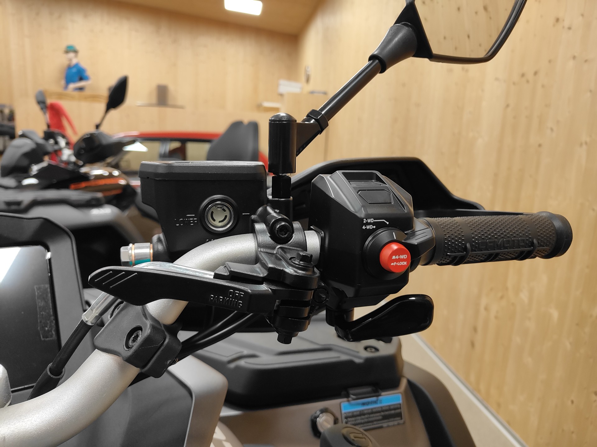 CF MOTO CFORCE 1000 Touring-image-15