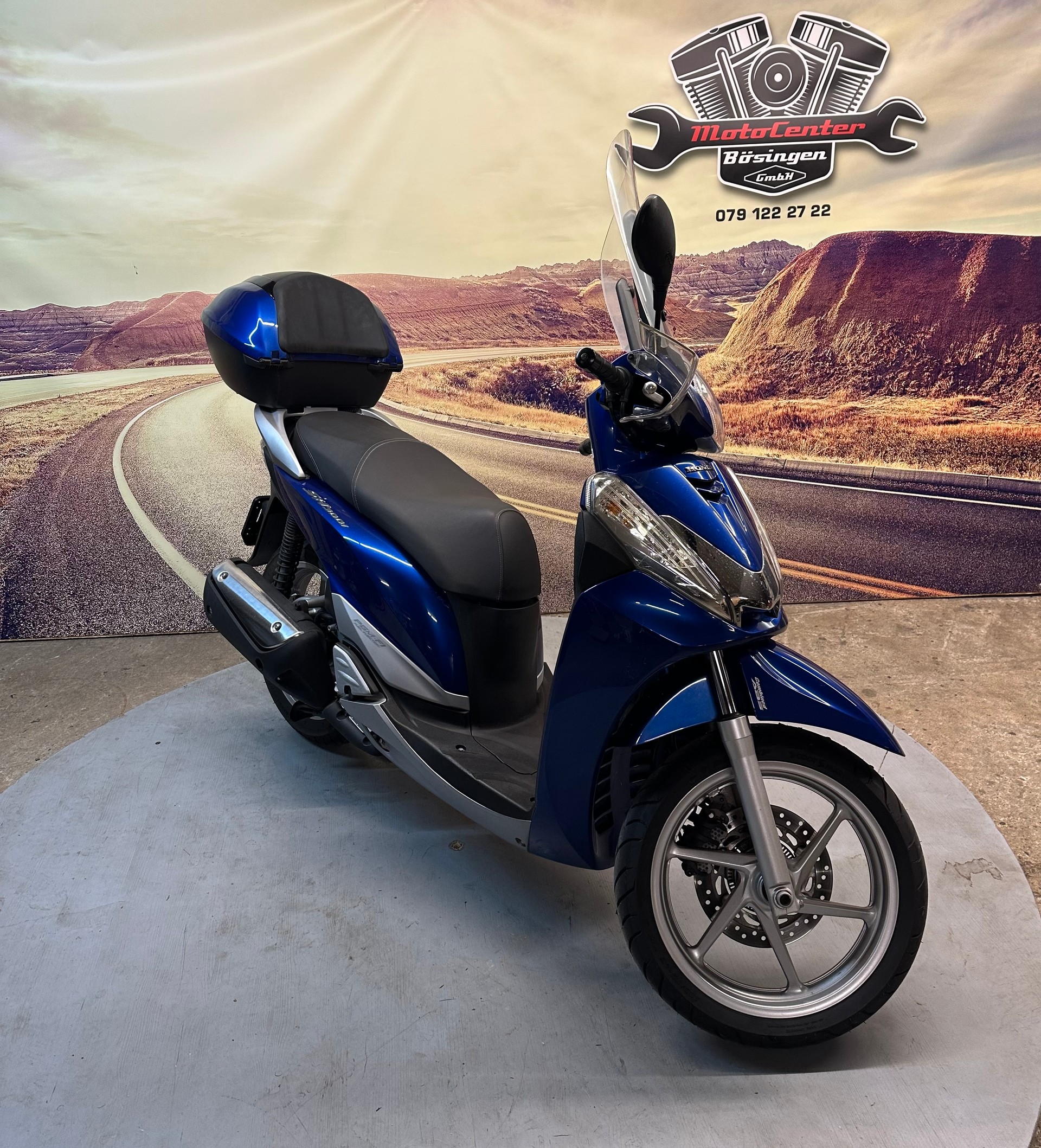 HONDA SH 300 i ABS-image-1