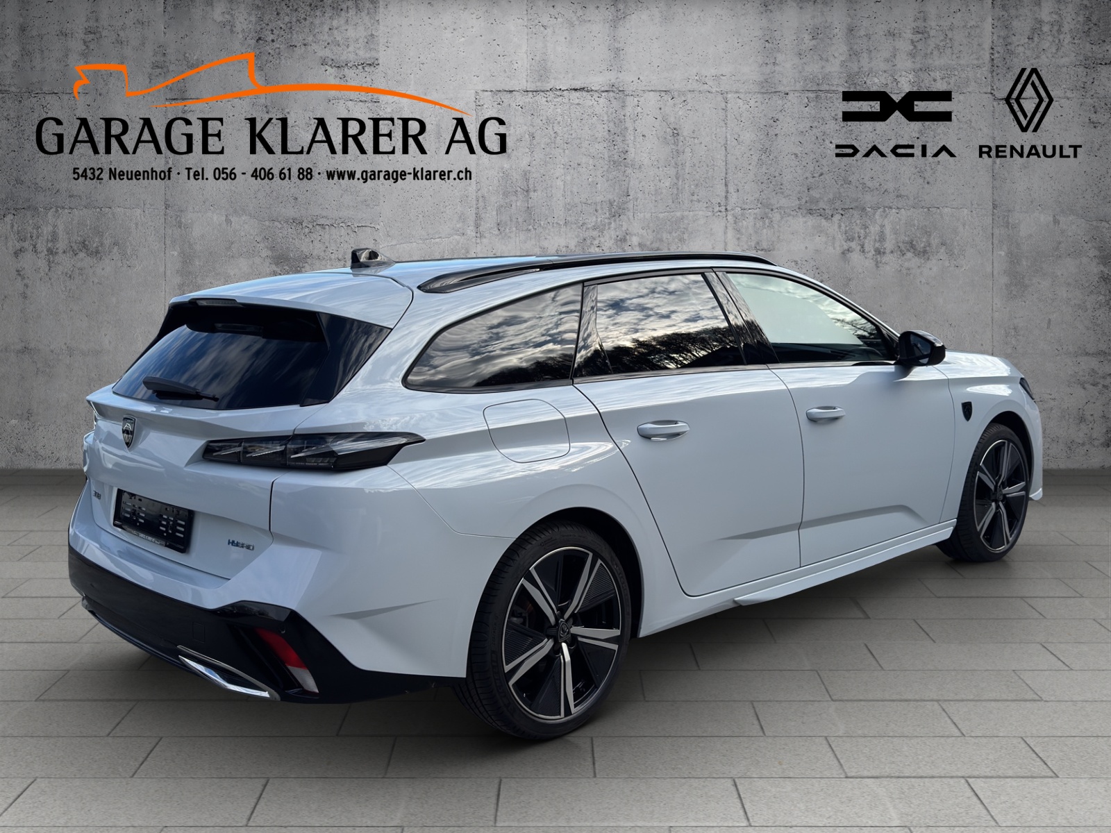 PEUGEOT 308 SW 1.6 PHEV 180 GT-image-13