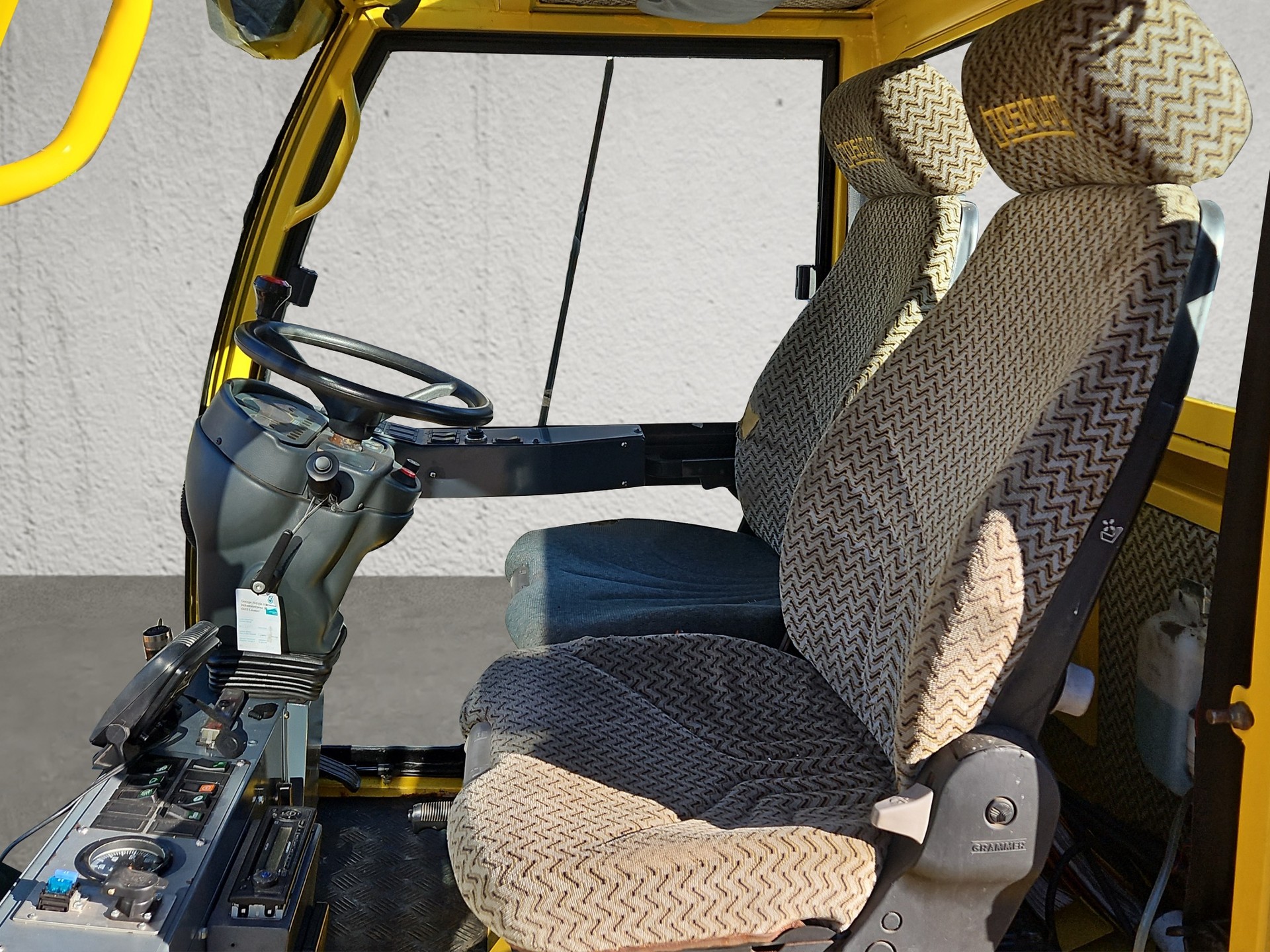 BOSCHUNG Junior25 4x4-image-8