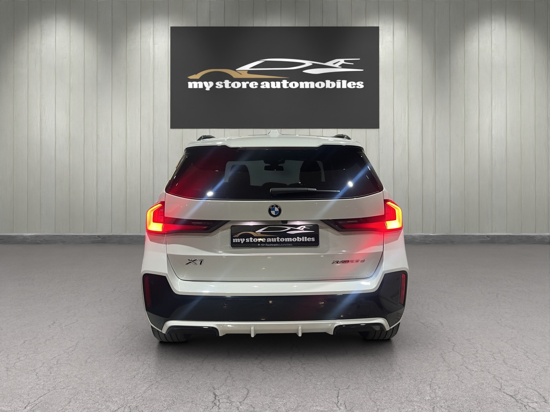 BMW X1 xDrive 23d 48V M Sport-image-6