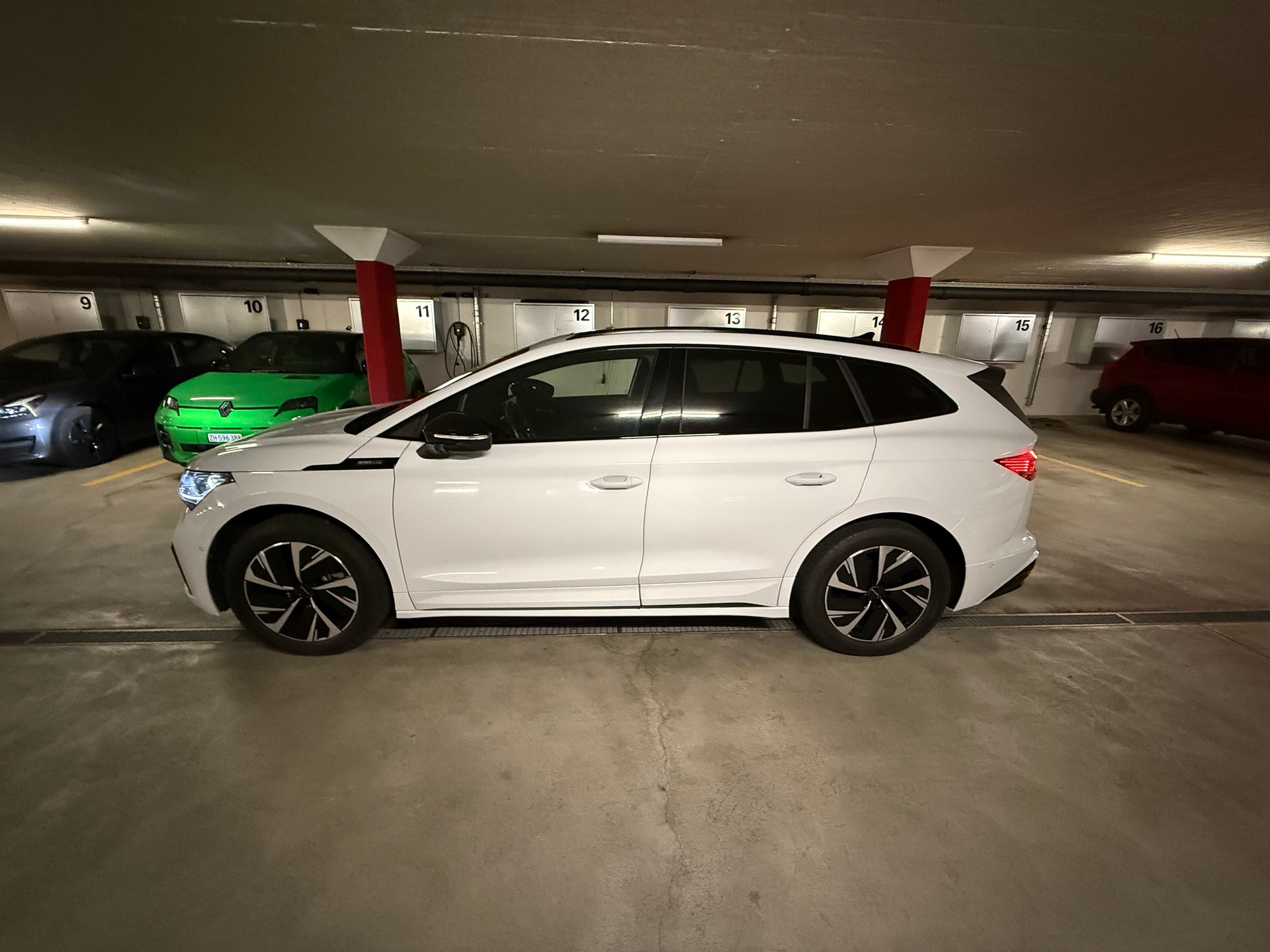 SKODA Enyaq 85x Sportline 4x4
