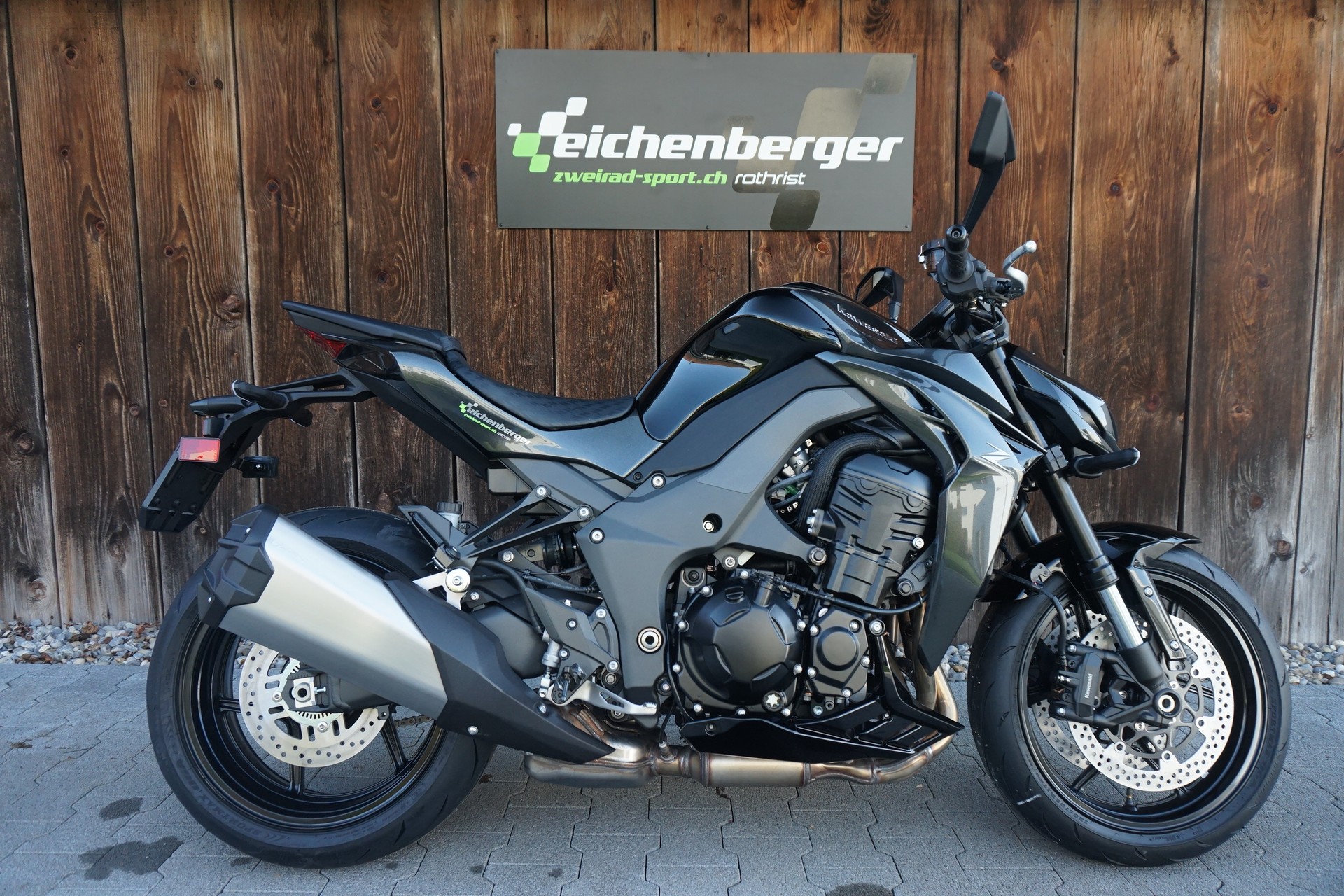 KAWASAKI Z 1100 ABS MY16-image-2
