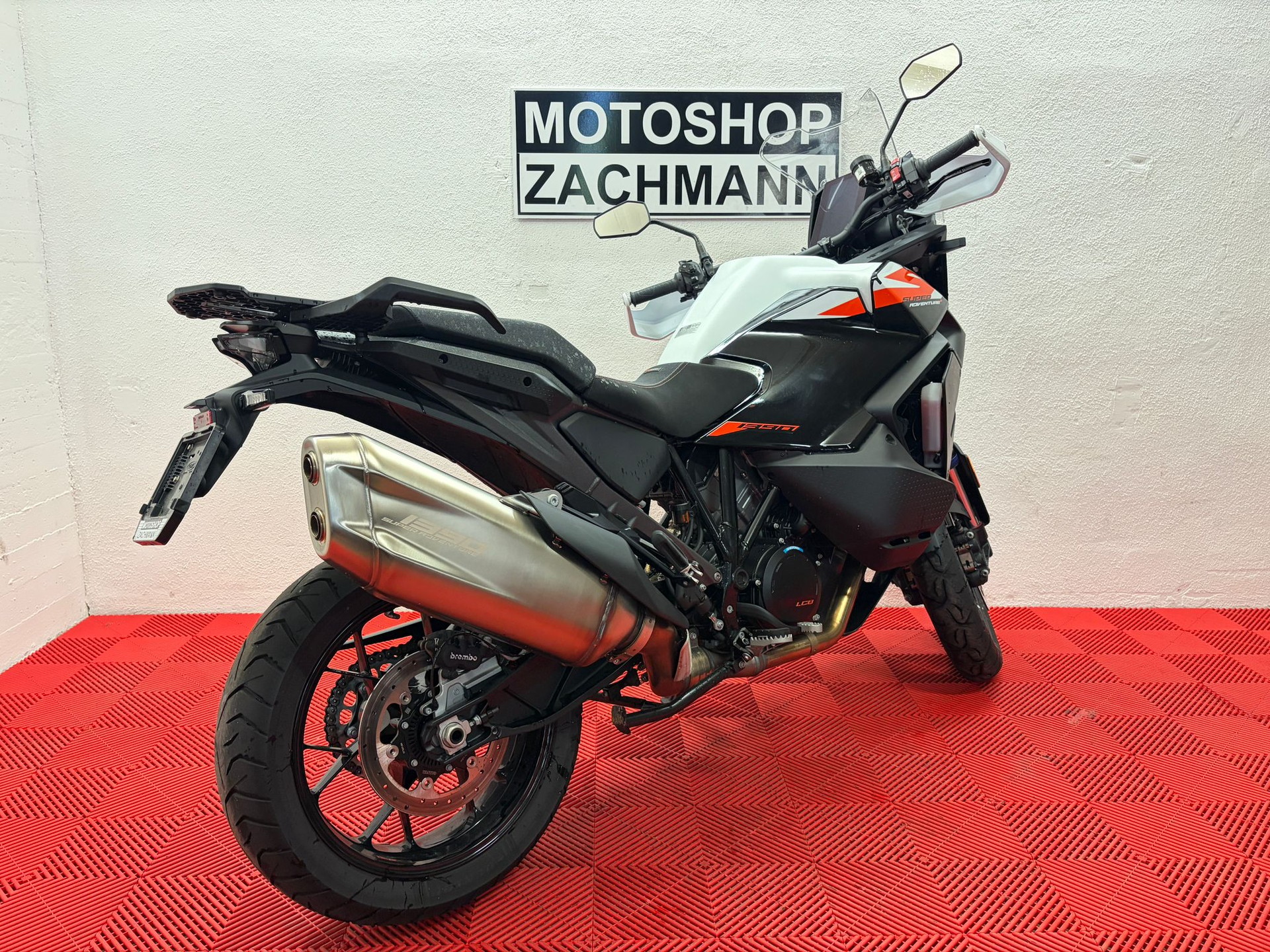 KTM 1390 Super Adventure S EVO-image-4