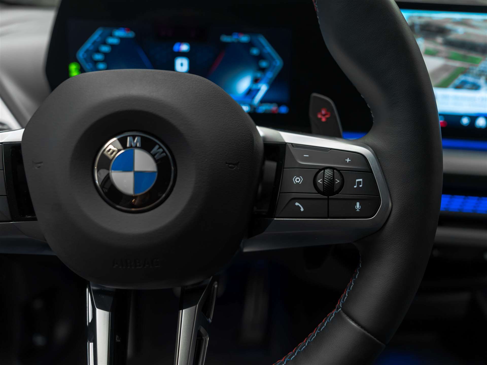 BMW M235 xDrive Gran Coupé M Sport Pro *Neues Model*Werksgarantie*19" Felgen*-image-36