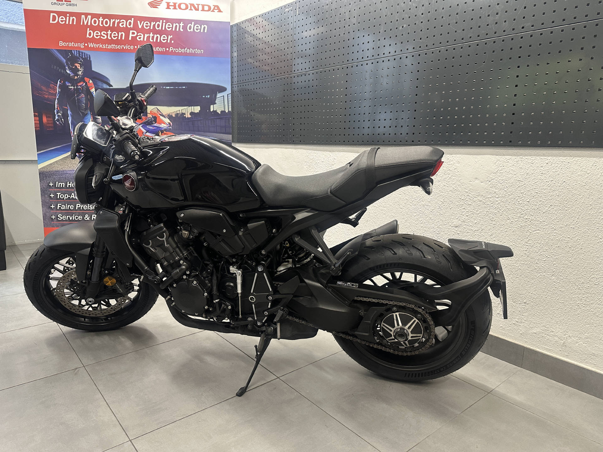 HONDA CB 1000 R Black Edition | Occasion | 10’900 km | ABS | Top Zustand-image-11