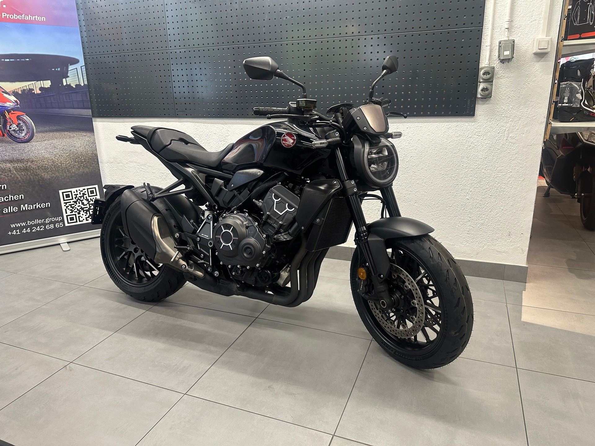 HONDA CB 1000 R Black Edition | Occasion | 10’900 km | ABS | Top Zustand-image-7