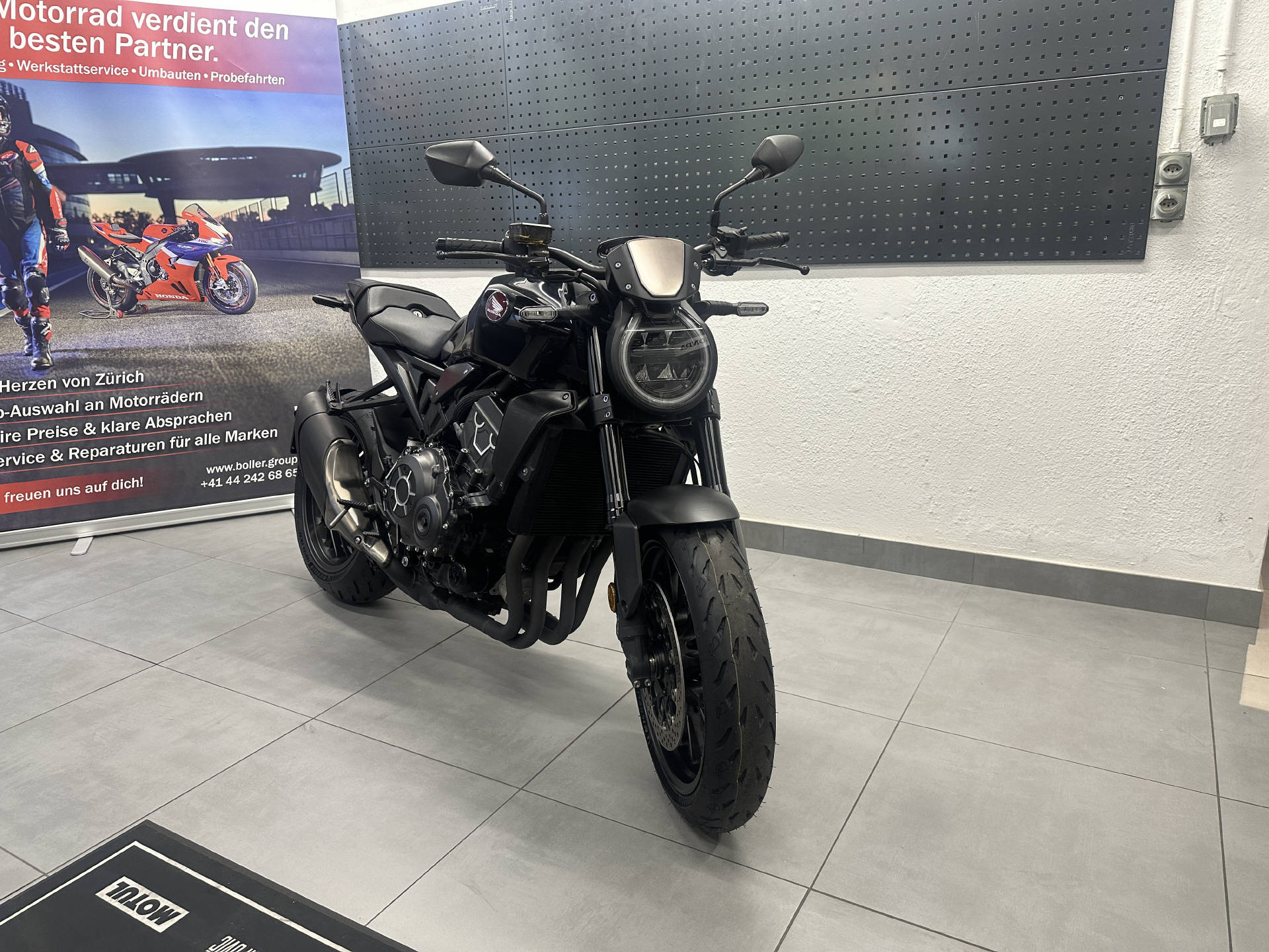 HONDA CB 1000 R Black Edition | Occasion | 10’900 km | ABS | Top Zustand-image-15