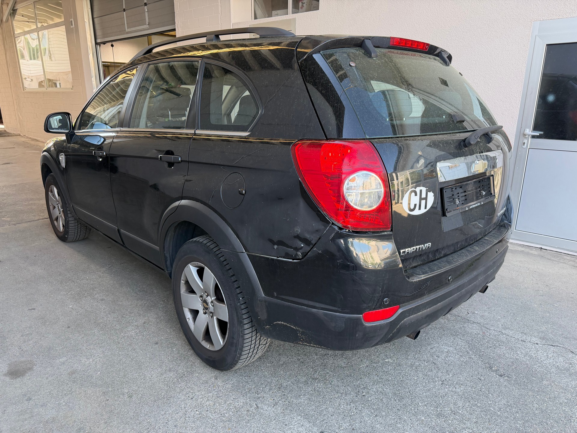 CHEVROLET Captiva 2.0 VCDi Sport 4WD-image-3