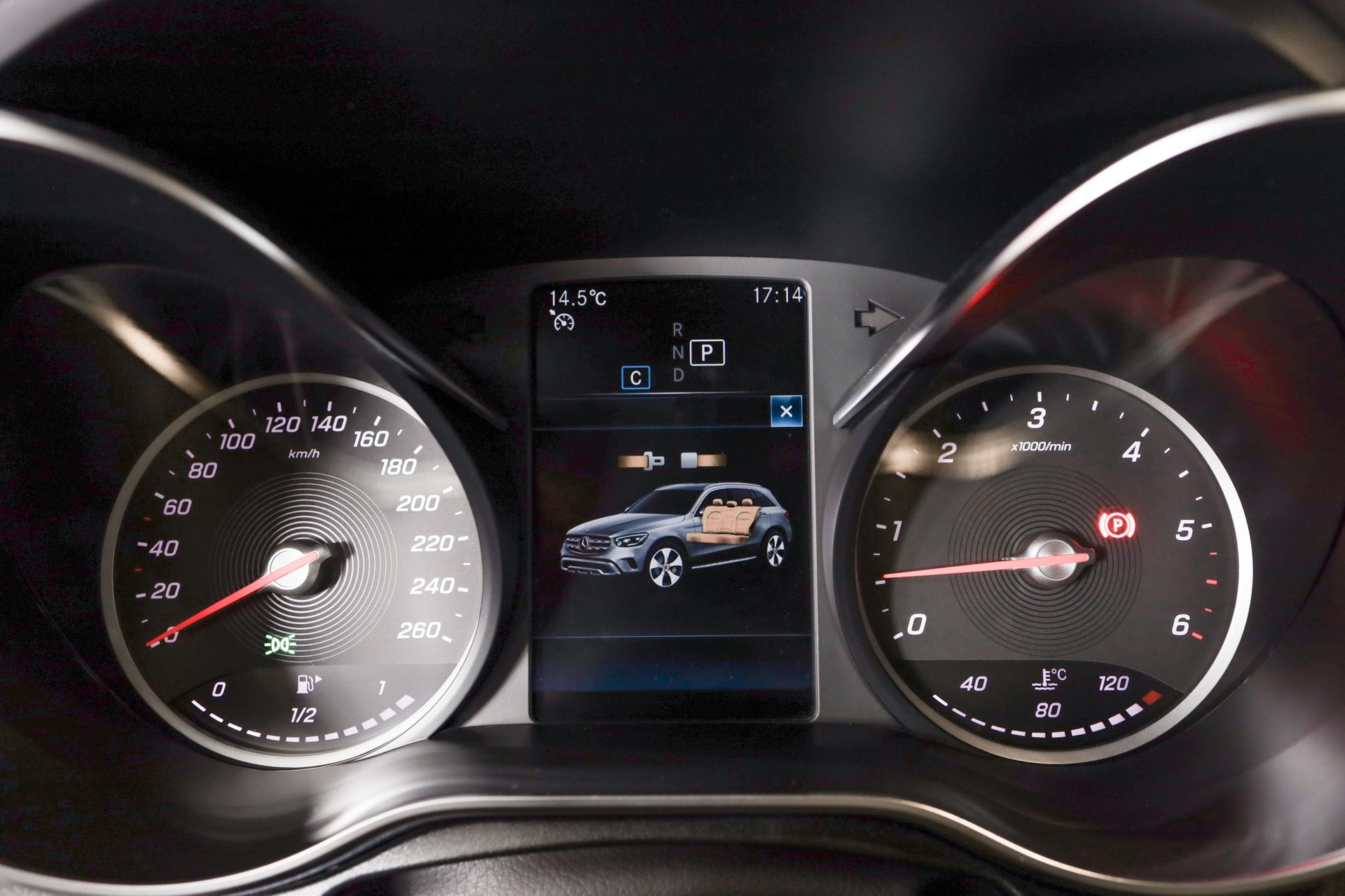 MERCEDES-BENZ GLC 400 d 4Matic AMG Line 9G-Tronic-image-14