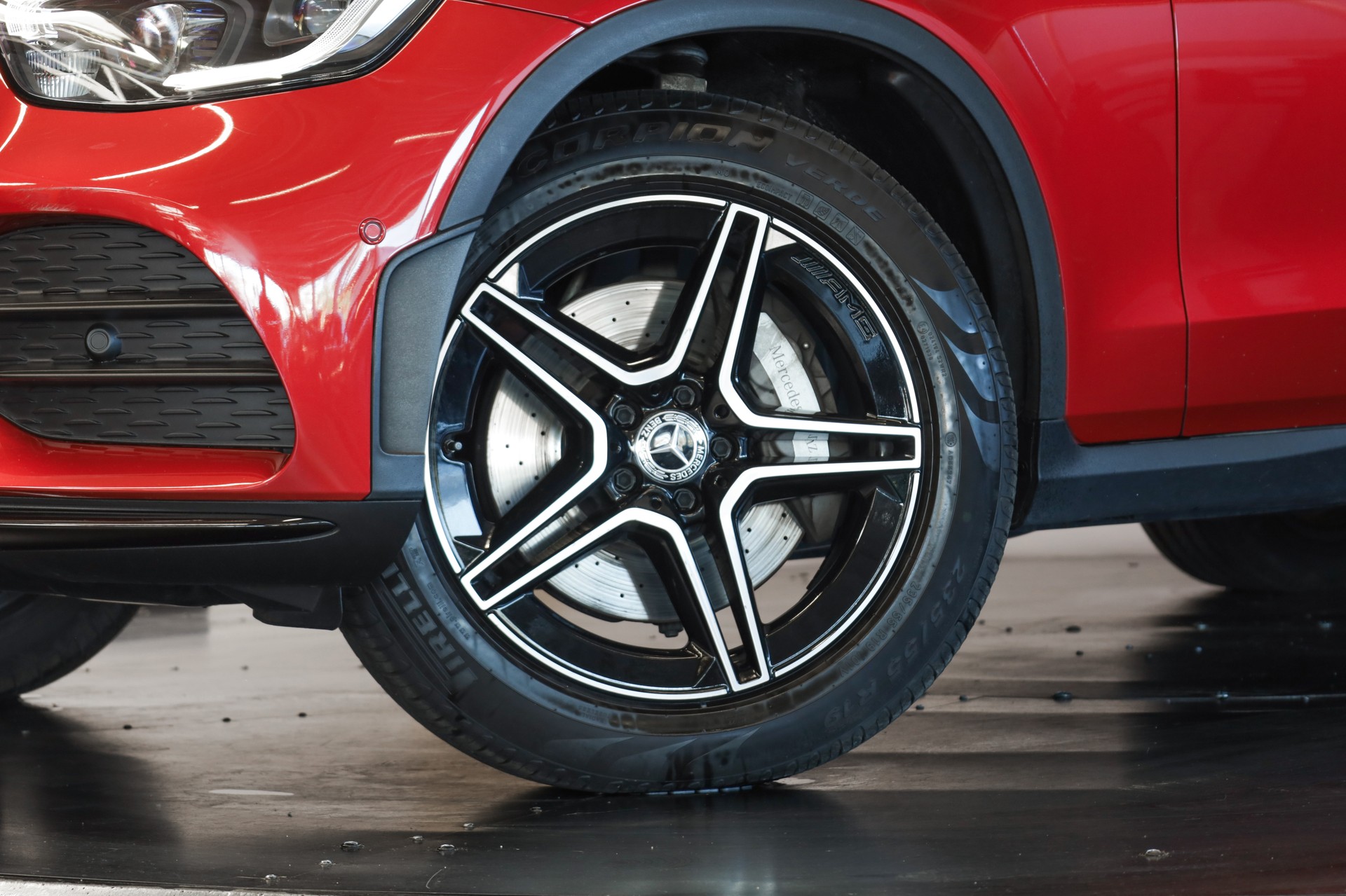 MERCEDES-BENZ GLC 400 d 4Matic AMG Line 9G-Tronic-image-9