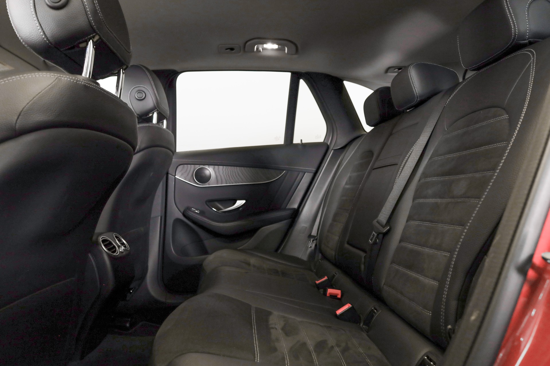 MERCEDES-BENZ GLC 400 d 4Matic AMG Line 9G-Tronic-image-21