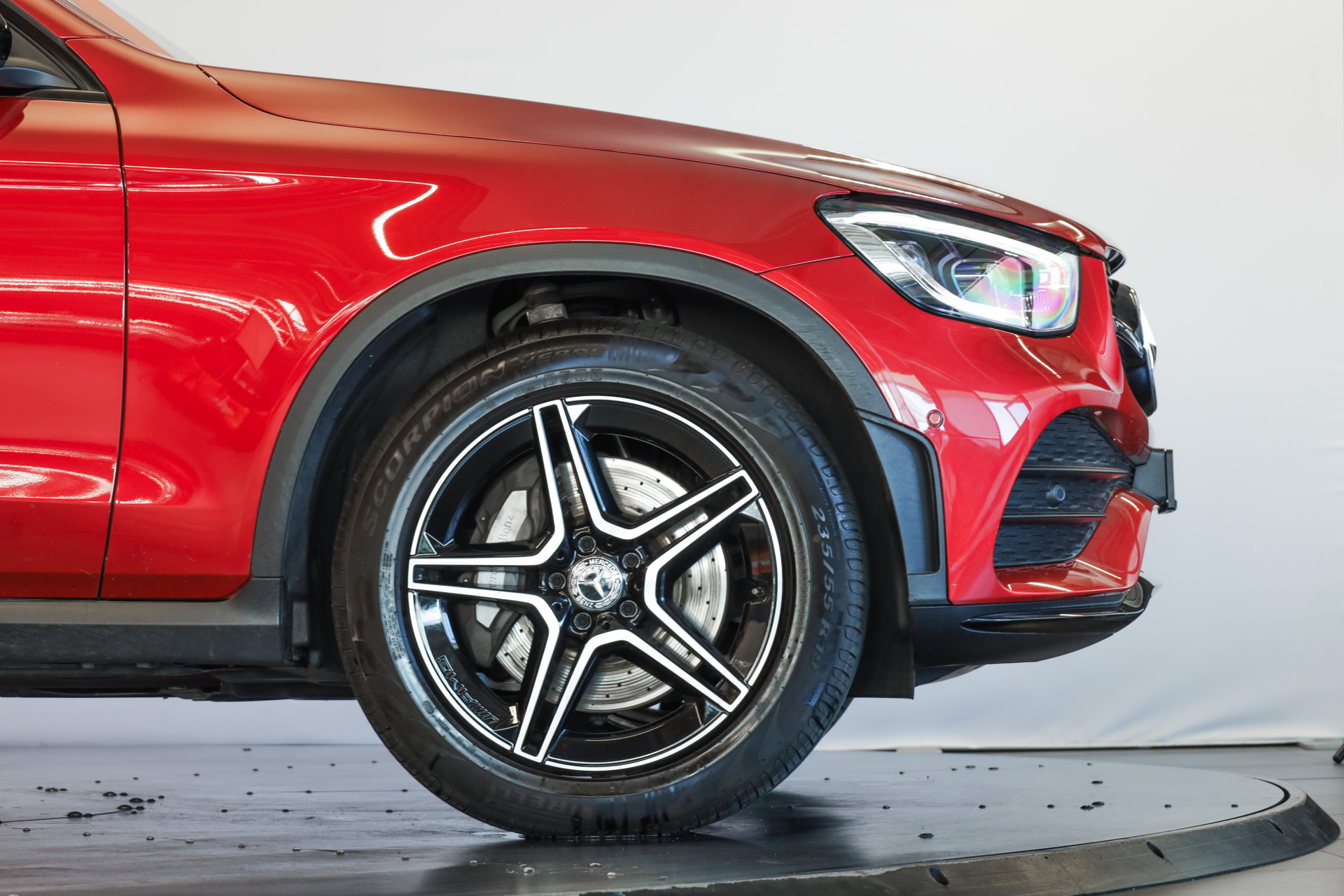 MERCEDES-BENZ GLC 400 d 4Matic AMG Line 9G-Tronic-image-8