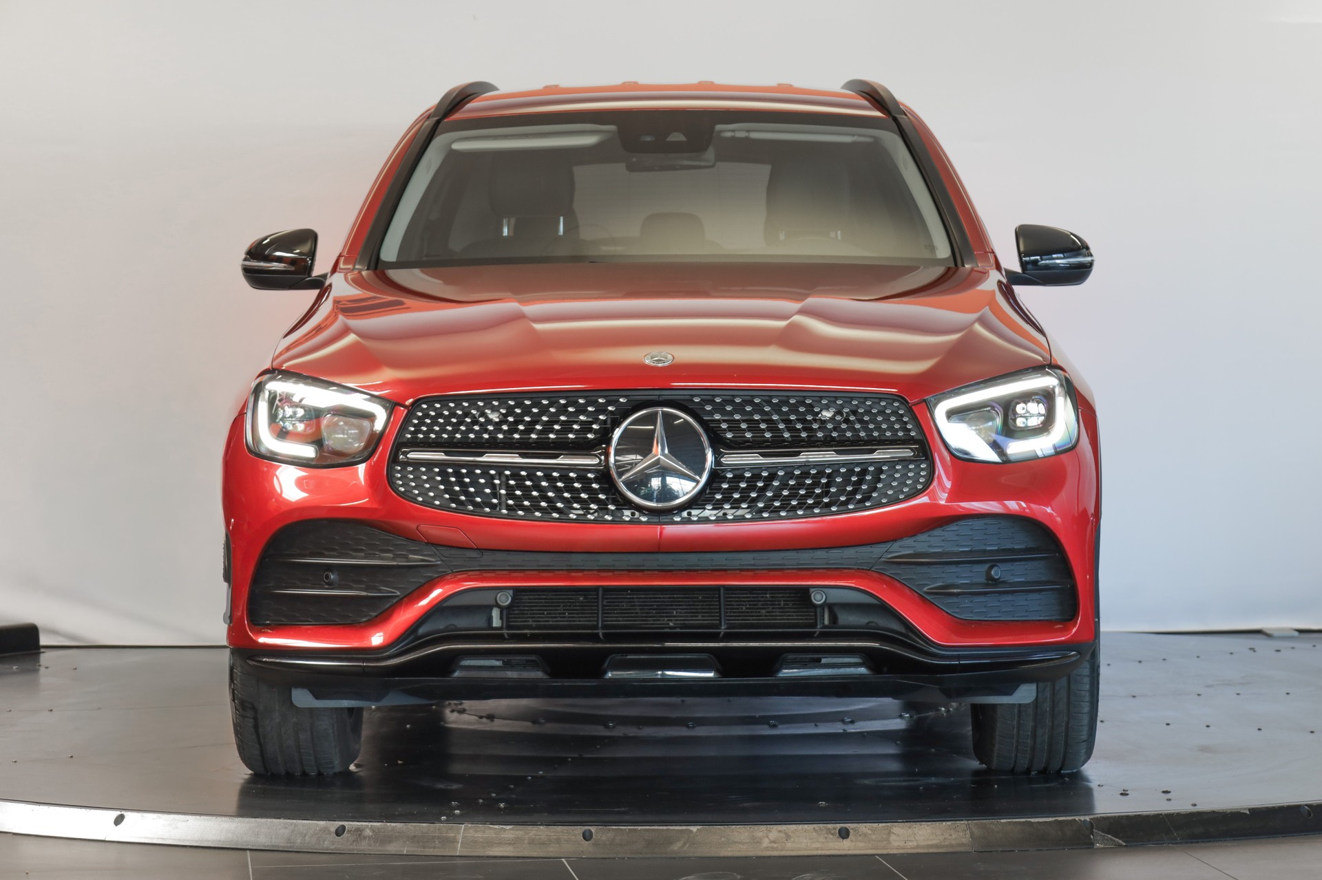 MERCEDES-BENZ GLC 400 d 4Matic AMG Line 9G-Tronic-showroom-element-1